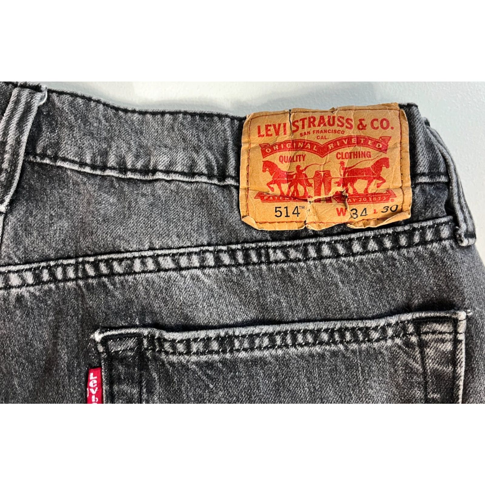 Levi's Levi's 514 Straight Jeans Black Sz 34x30 Mens Denim Cotton Blend Stretch Regular Inseam 30in 34x30 jeans Mens Black Gray Levi's 514 90s Size US 34 / EU 50 - 7 Thumbnail
