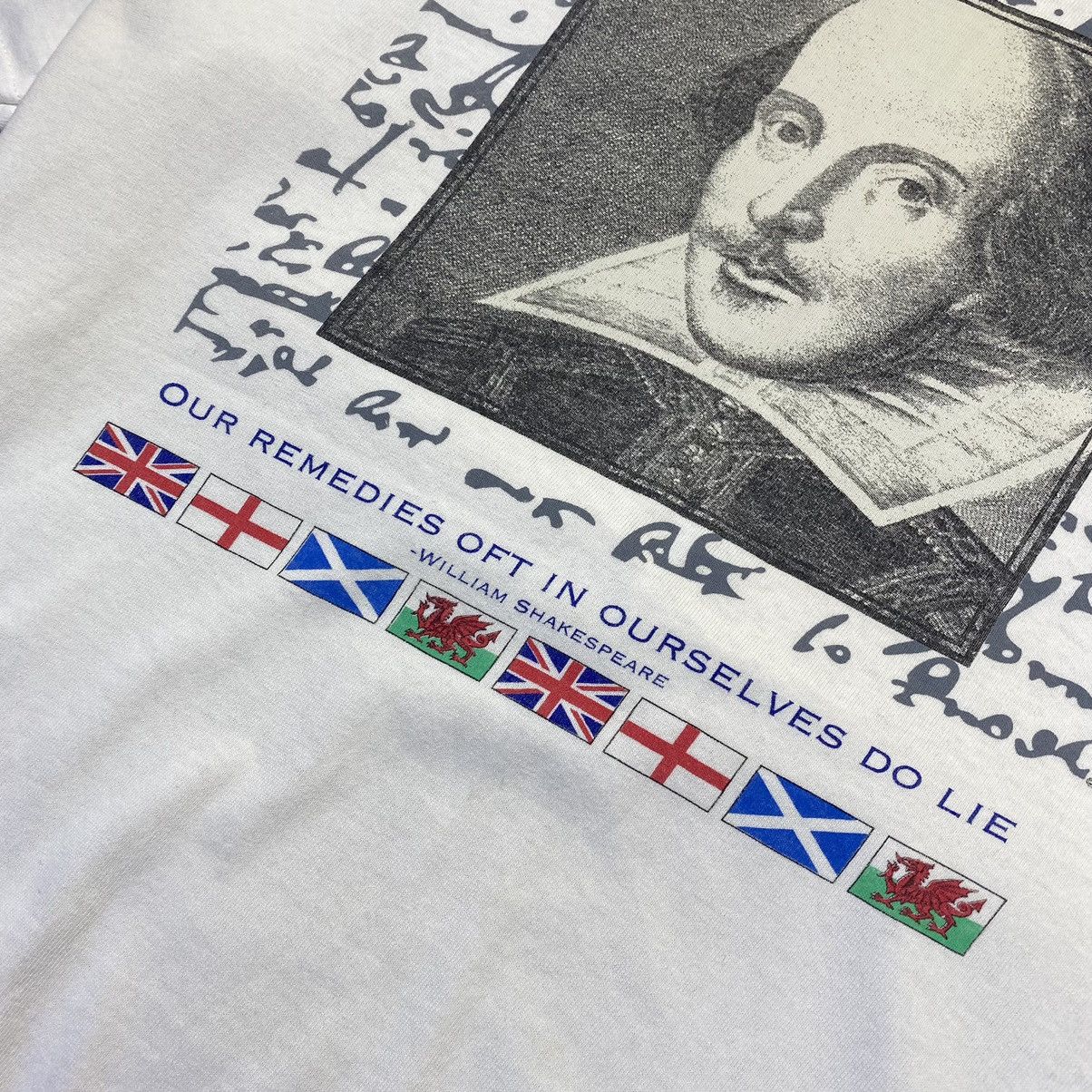 Vintage Vintage William Shakespeare Big Face Logo 90’s tee Size US L / EU 52-54 / 3 - 4 Thumbnail