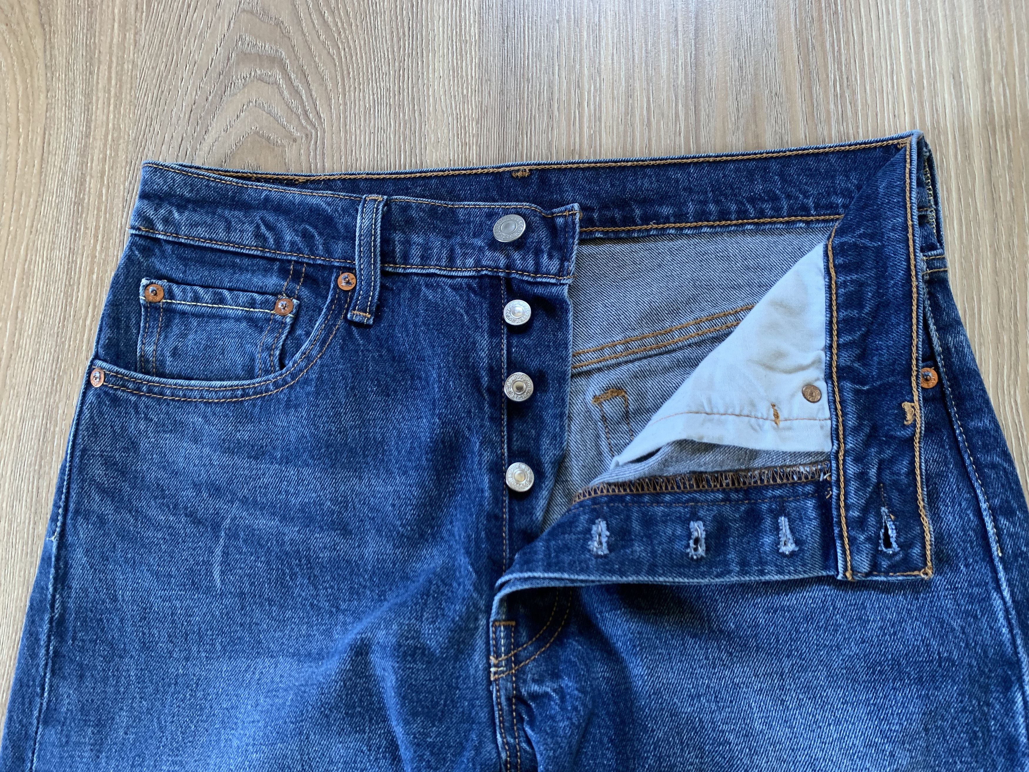 Levi's Women’s Levis 501 Blue Denim Jeans Size 28" / US 6 / IT 42 - 6 Thumbnail