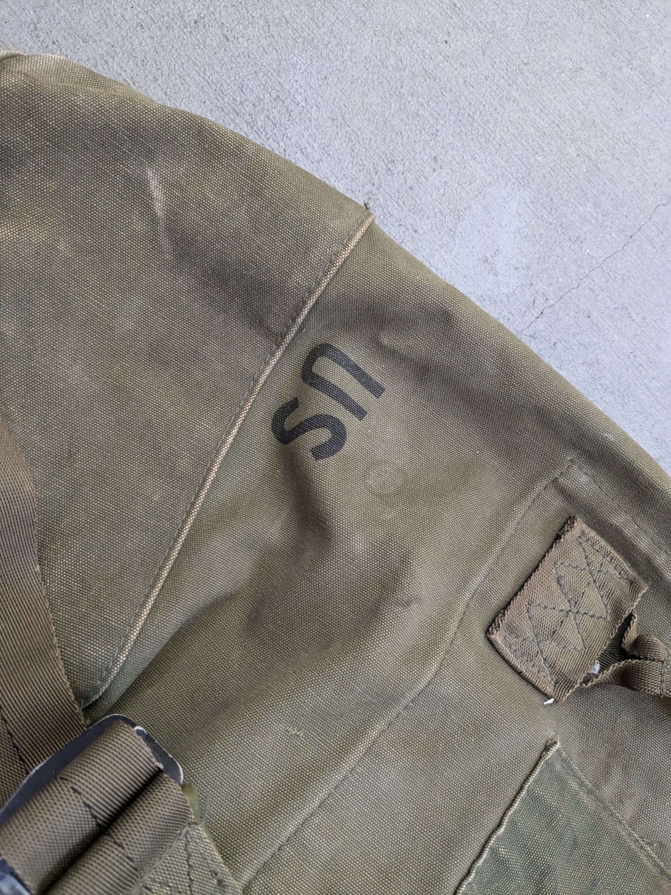 Vintage Vintage Military Duffle Bag Backpack Olive Green Canvas Size ONE SIZE - 4 Thumbnail