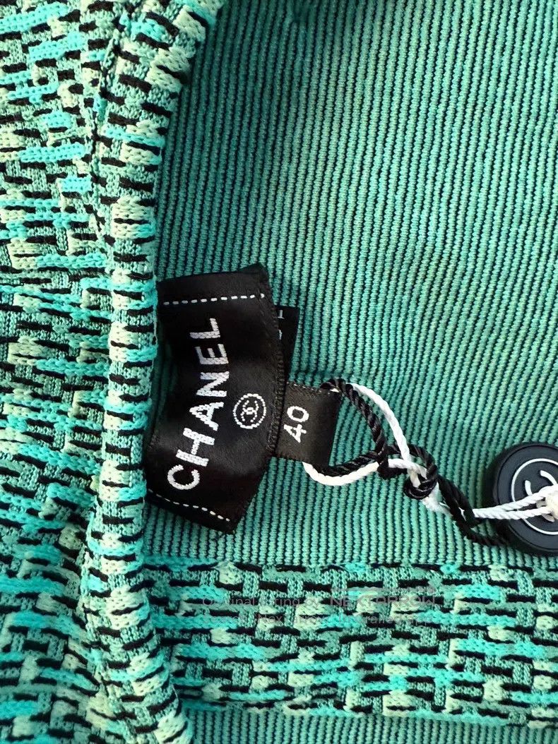 Chanel Chanel Green swimsuit Size 26" / US 2 / IT 38 - 6 Thumbnail