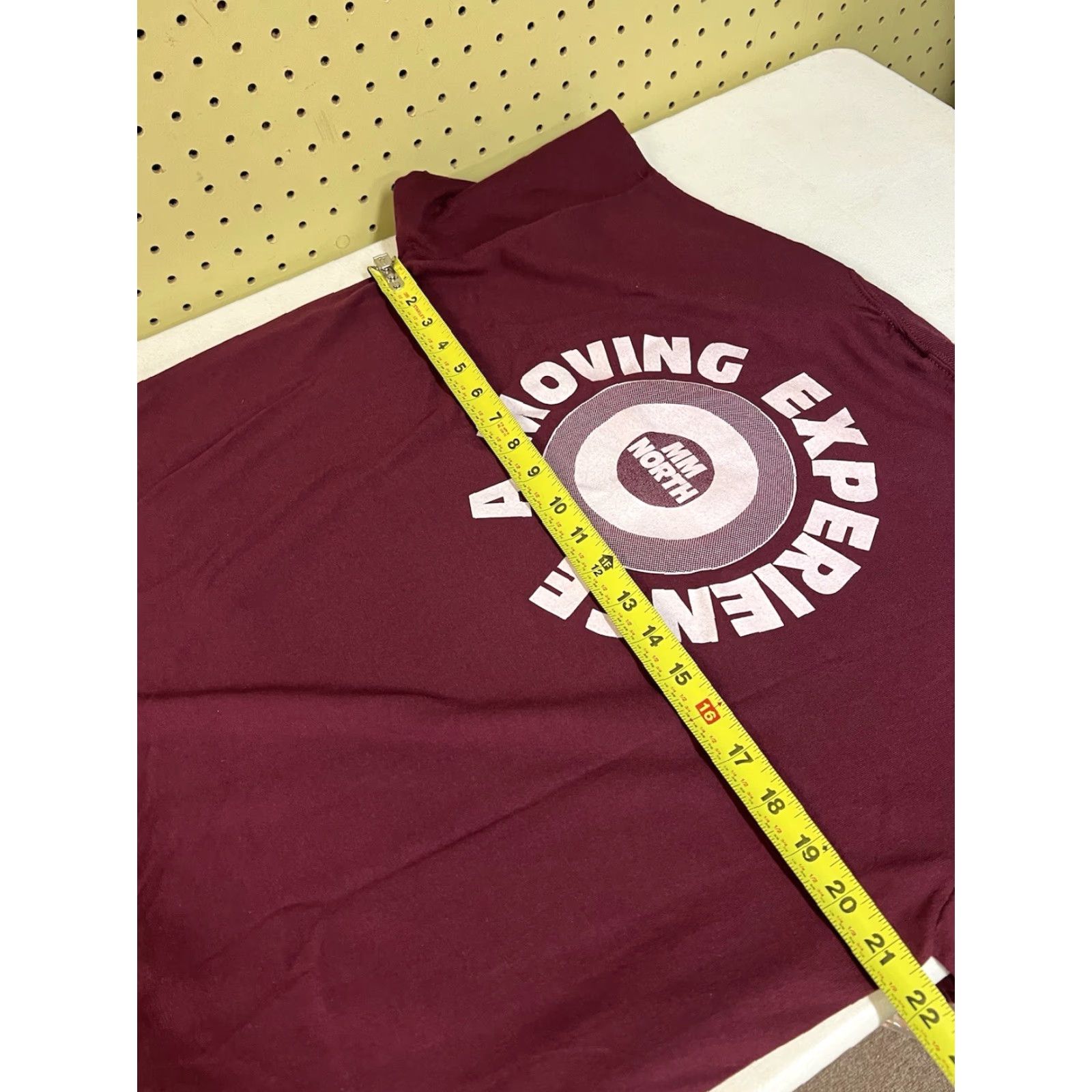 Jerzees VINTAGE Jerzees T-Shirt MM North Moving Experience Red XL Crew Neck Short Sleeve Men Cotton Blend Size US XL / EU 56 / 4 - 6 Thumbnail