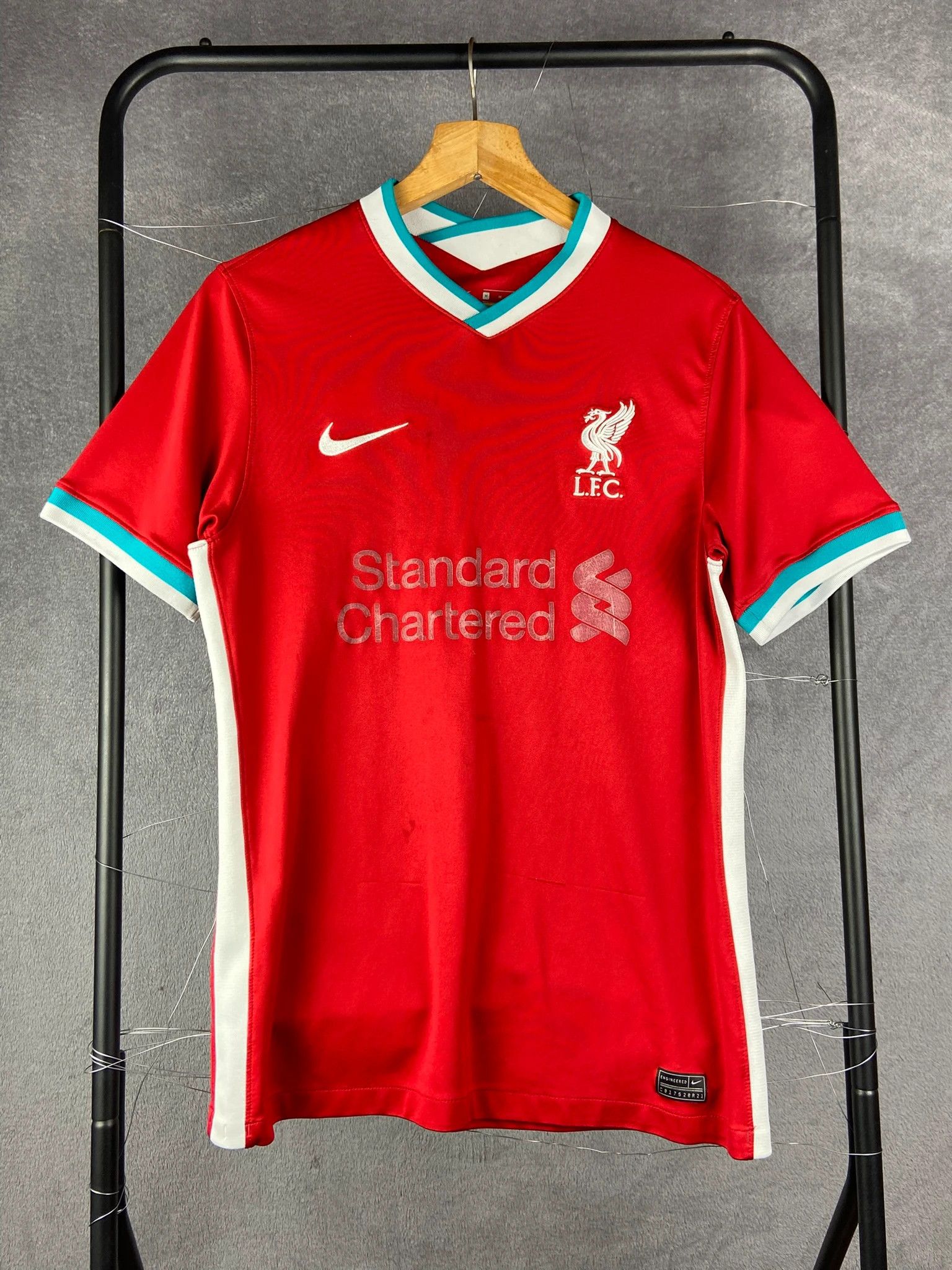 Nike : Nike Liverpool football jersey M red soccer kit vintage Size US M / EU 48-50 / 2 - 1 Thumbnail