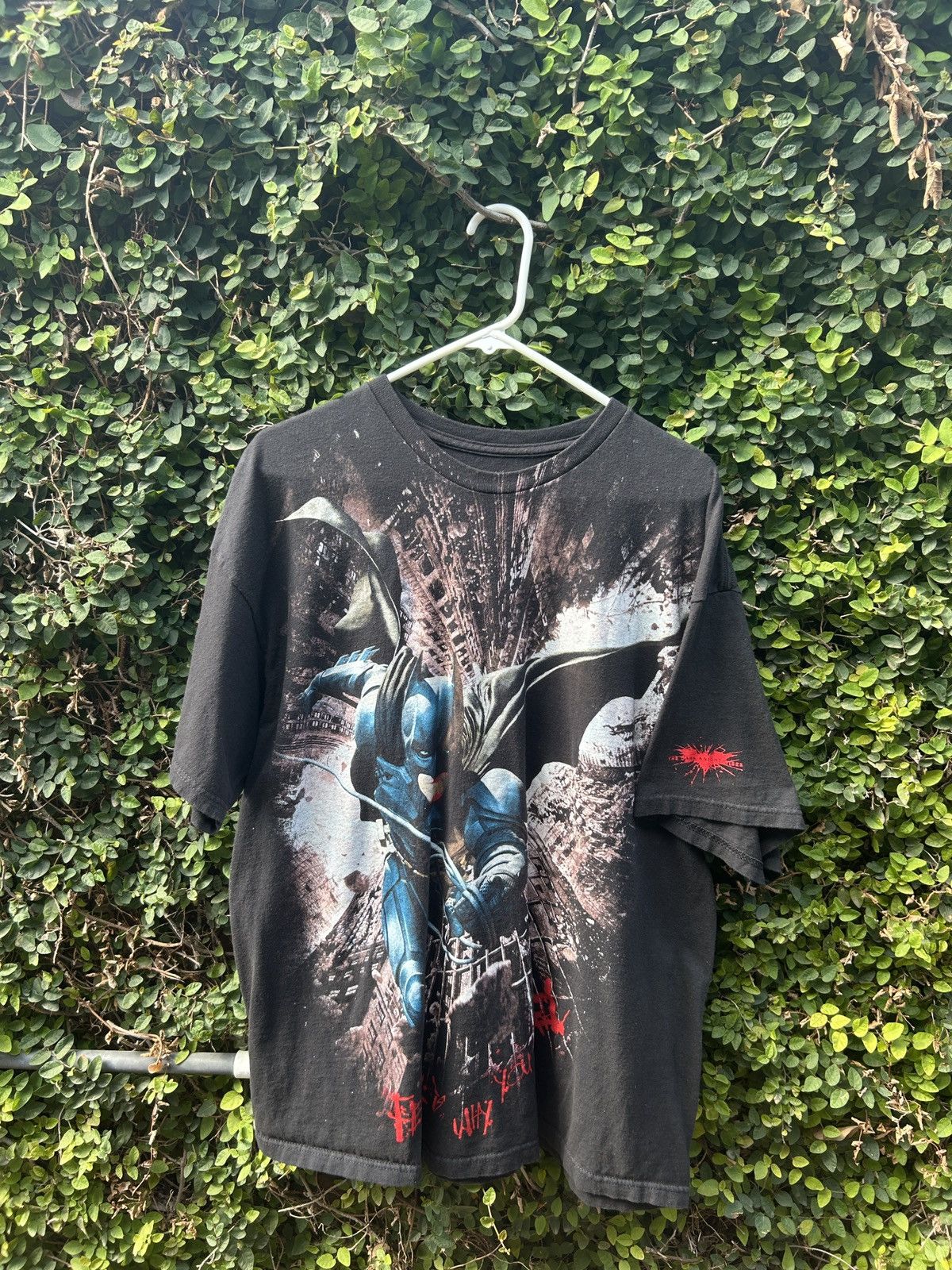 DC Comics Batman Arkham Night vintage All over Print Tee Size US XL / EU 56 / 4 - 8 Thumbnail