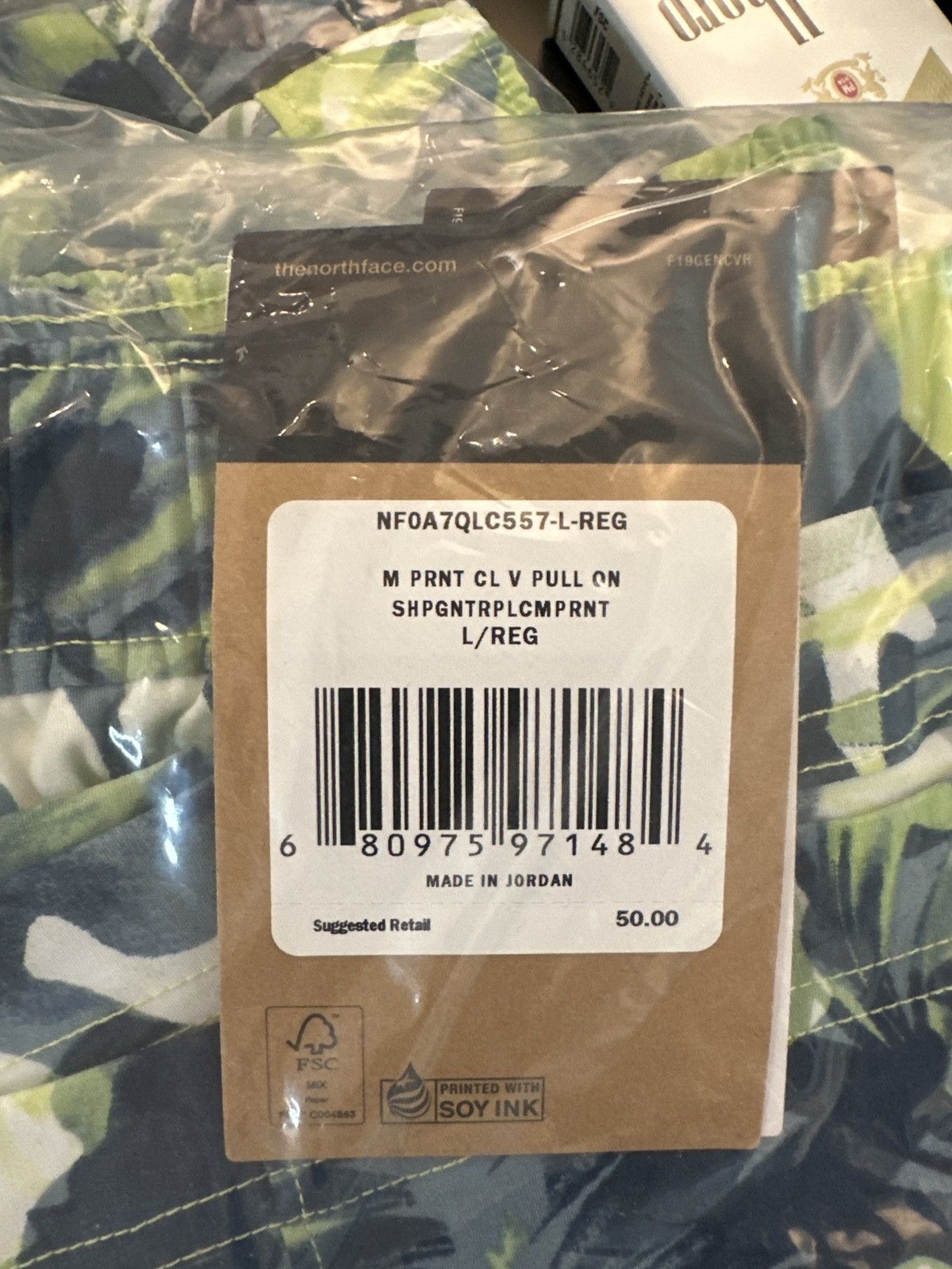 The North Face The North Face Men’s Pull-On Shorts L Tropical Camo Size US 34 / EU 50 - 11 Thumbnail