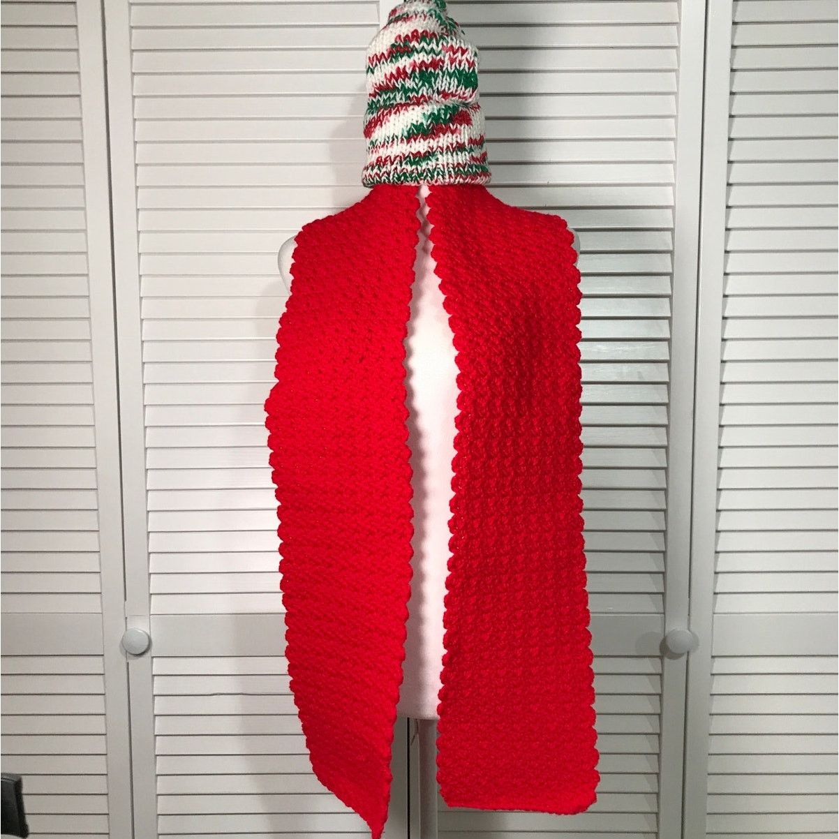 Handmade NWT Handmade Crocheted Textured Beanie & Scarf 65” Size ONE SIZE - 1 Thumbnail