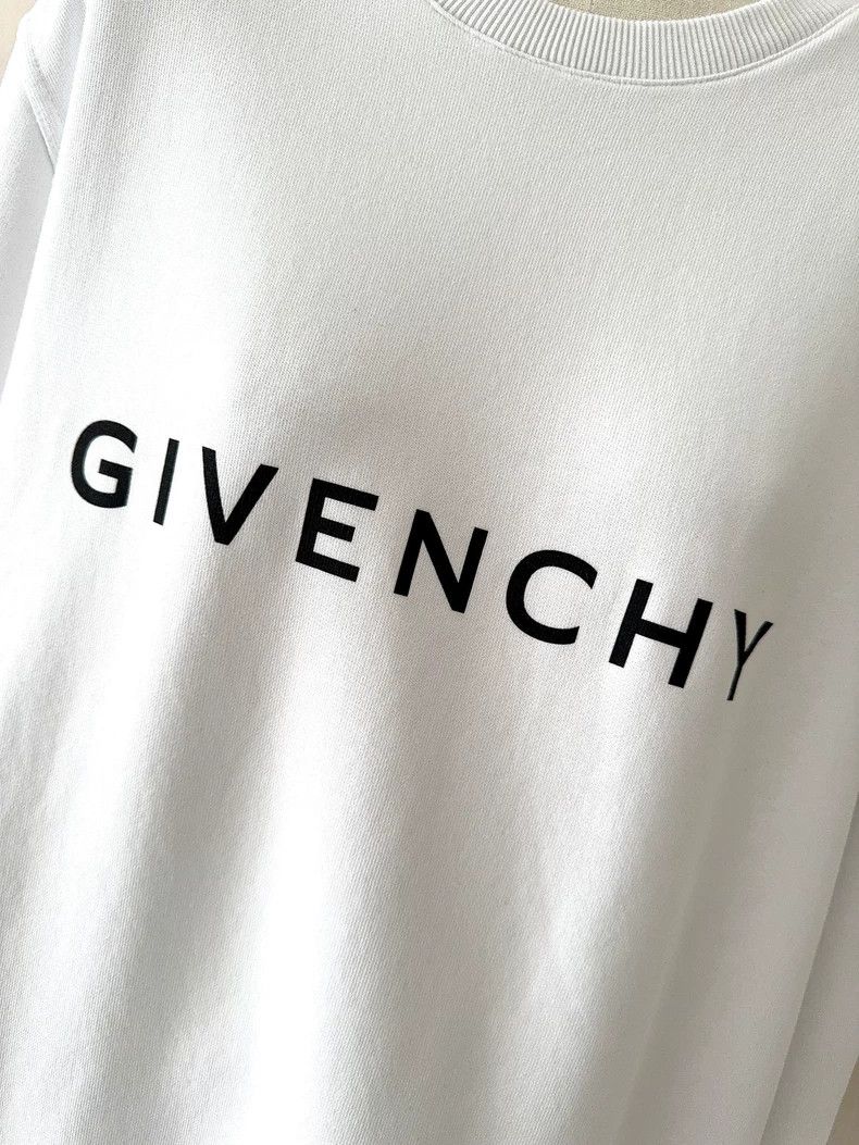 Givenchy Givenchy White Round Neck Letter Logo Hoodie Size US M / EU 48-50 / 2 - 2 Thumbnail