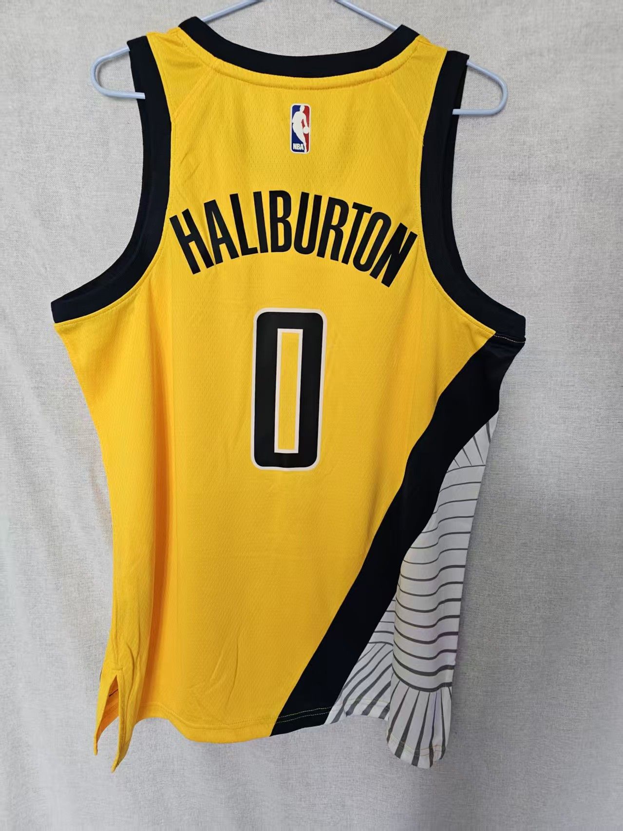 NBA Indiana Pacers 0 Tyrese Haliburton Jersey Yellow Size US M / EU 48-50 / 2 - 1 Thumbnail