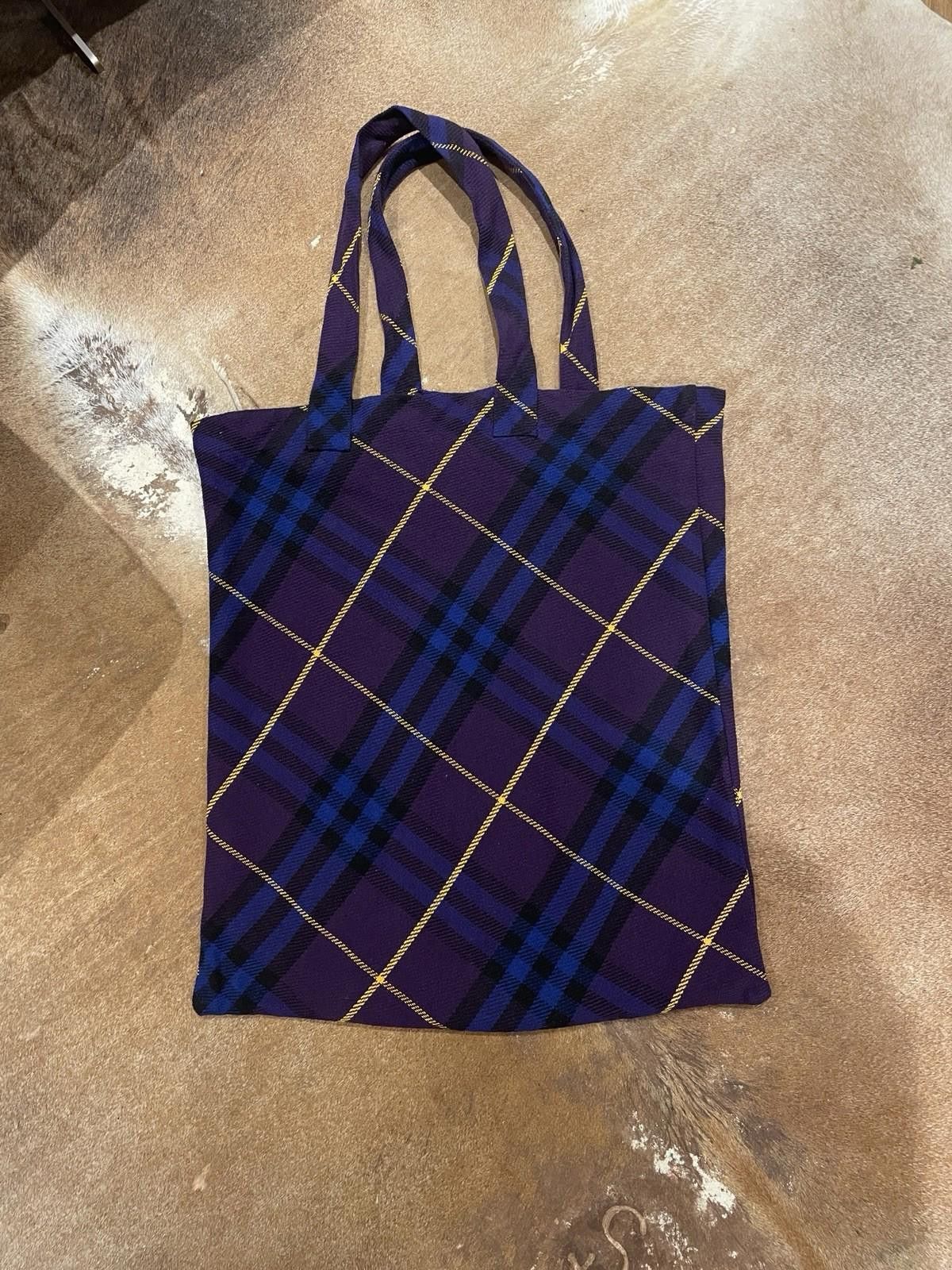 Burberry Burberry Oversized Tote — Extremely Rare Size ONE SIZE - 1 Thumbnail