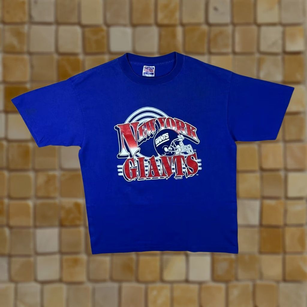 NFL Vintage NFL New York Giants T-Shirt XL Blue Graphic Print 90s Trench Ultra Short Sleeve Crew Neck Men Mens Football Shirt Size US XL / EU 56 / 4 - 1 Thumbnail