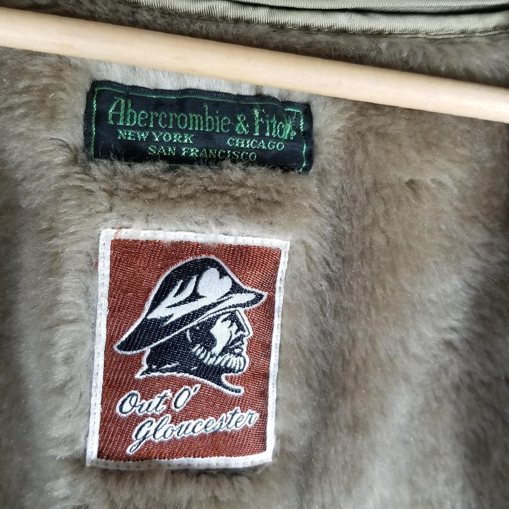 Abercrombie & Fitch VINTAGE Abercrombie & Fitch Out O' Gloucester Coat Woman Small Beige Corduroy Coat Size US S / EU 44-46 / 1 - 5 Thumbnail