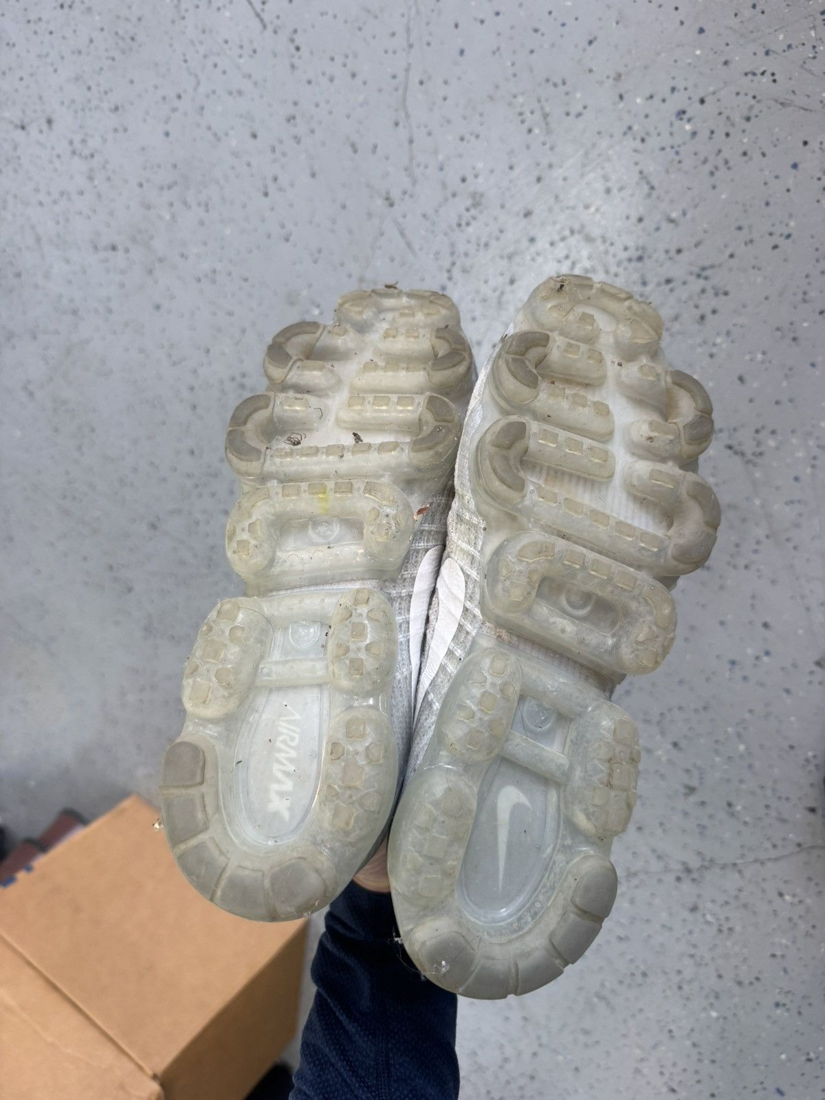 Nike Nike vapormax Size US 10.5 / EU 43-44 - 4 Thumbnail