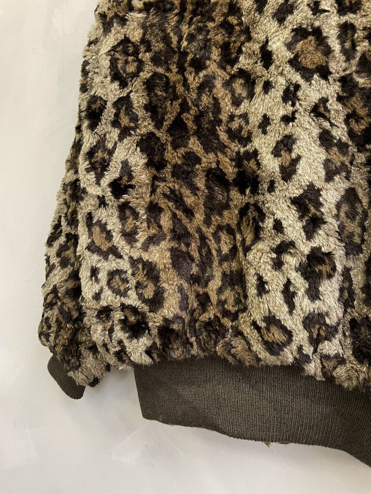 Le Grande Bleu (L.G.B.) Legrandebleu style faux fur leopard jacket vintage 90s Y2K Size US M / EU 48-50 / 2 - 10 Thumbnail