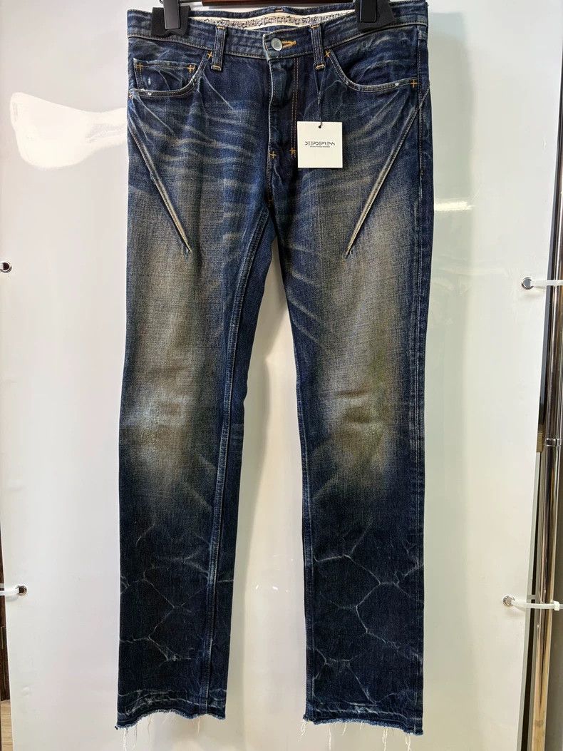 Number (N)ine Number (N)ine Size 2 08ss honeycomb cat must make old jeans Size US 28 / EU 44 - 1 Thumbnail