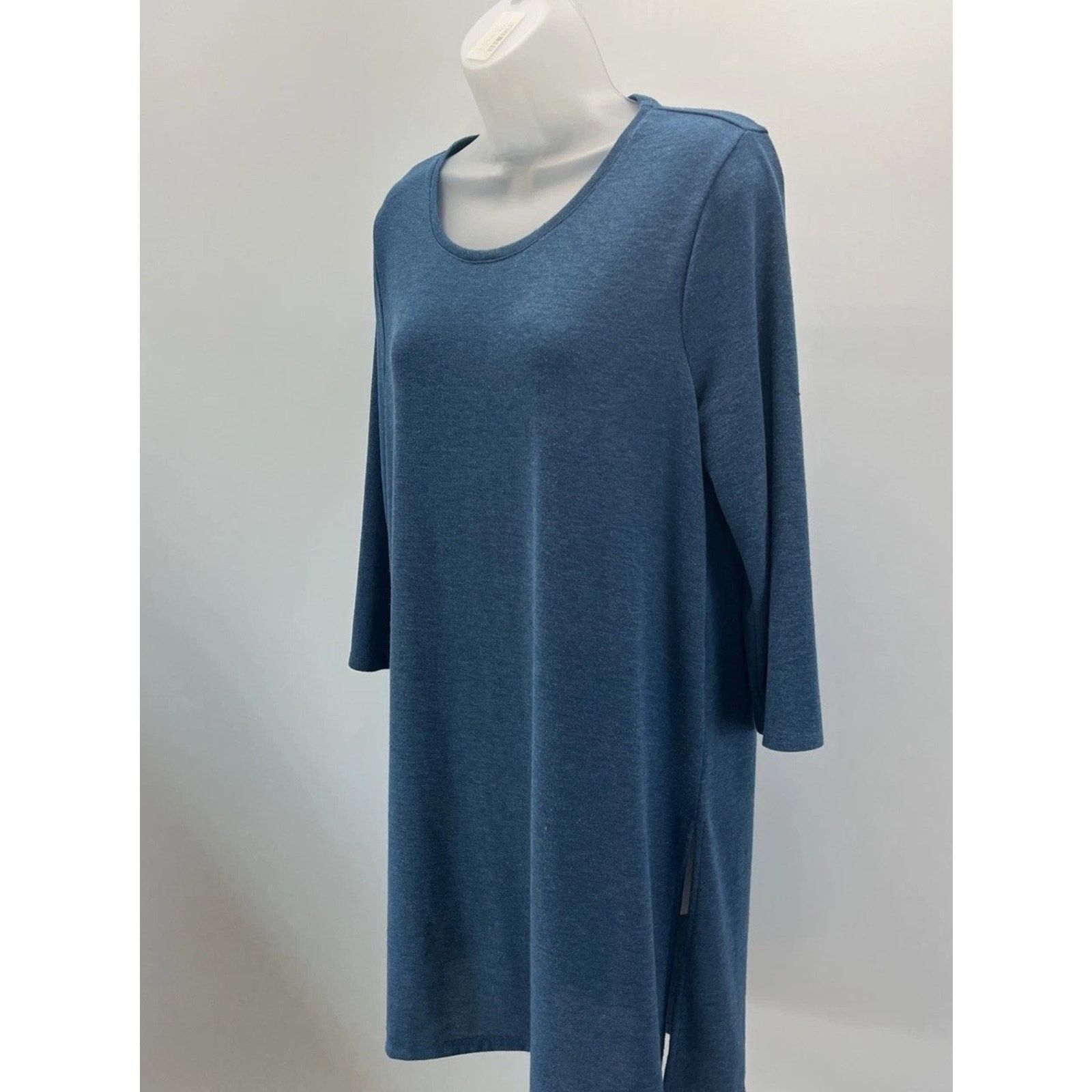 Chicos Chico's Size 1 M Blue Tunic Top Blouse Women Soft Size M / US 6-8 / IT 42-44 - 2 Thumbnail