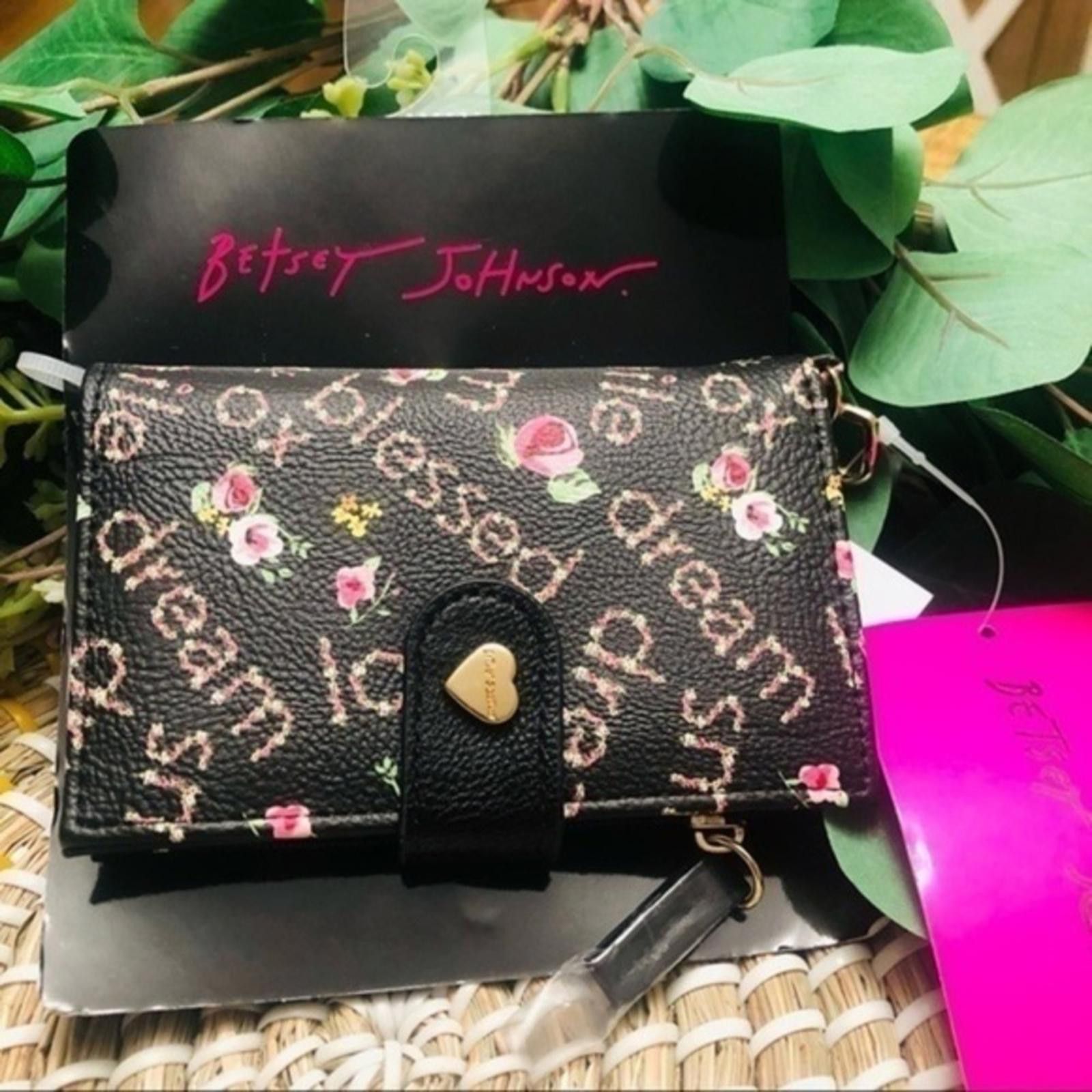 Designer Betsey Johnson Floral Print Wallet with Gold Accents Size ONE SIZE - 1 Thumbnail
