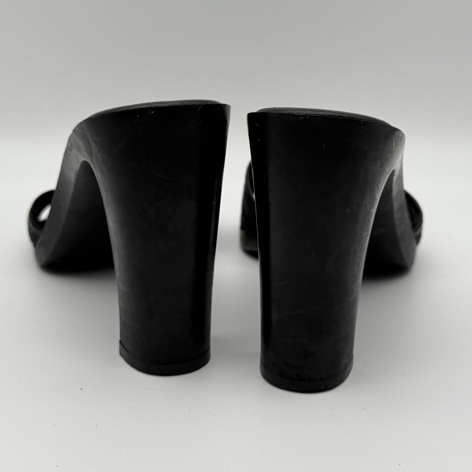 Gucci 90’s Y2K Tom Ford Gucci Heels Size 7 Black Canvas Leather Size US 6.5 / IT 36.5 - 6 Thumbnail
