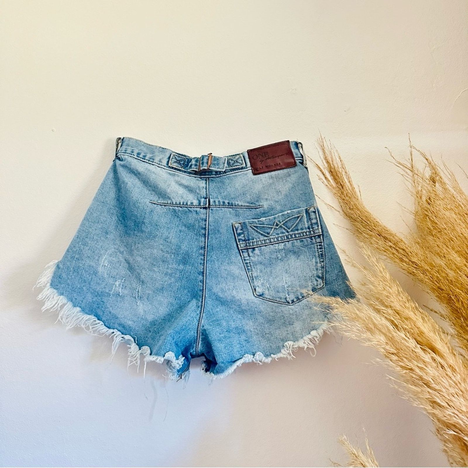 One Teaspoon ONE TEASPOON High Rise Le Wolves Blue Denim Cutoffs Short Size 25" / US 0 / IT 36 - 3 Thumbnail
