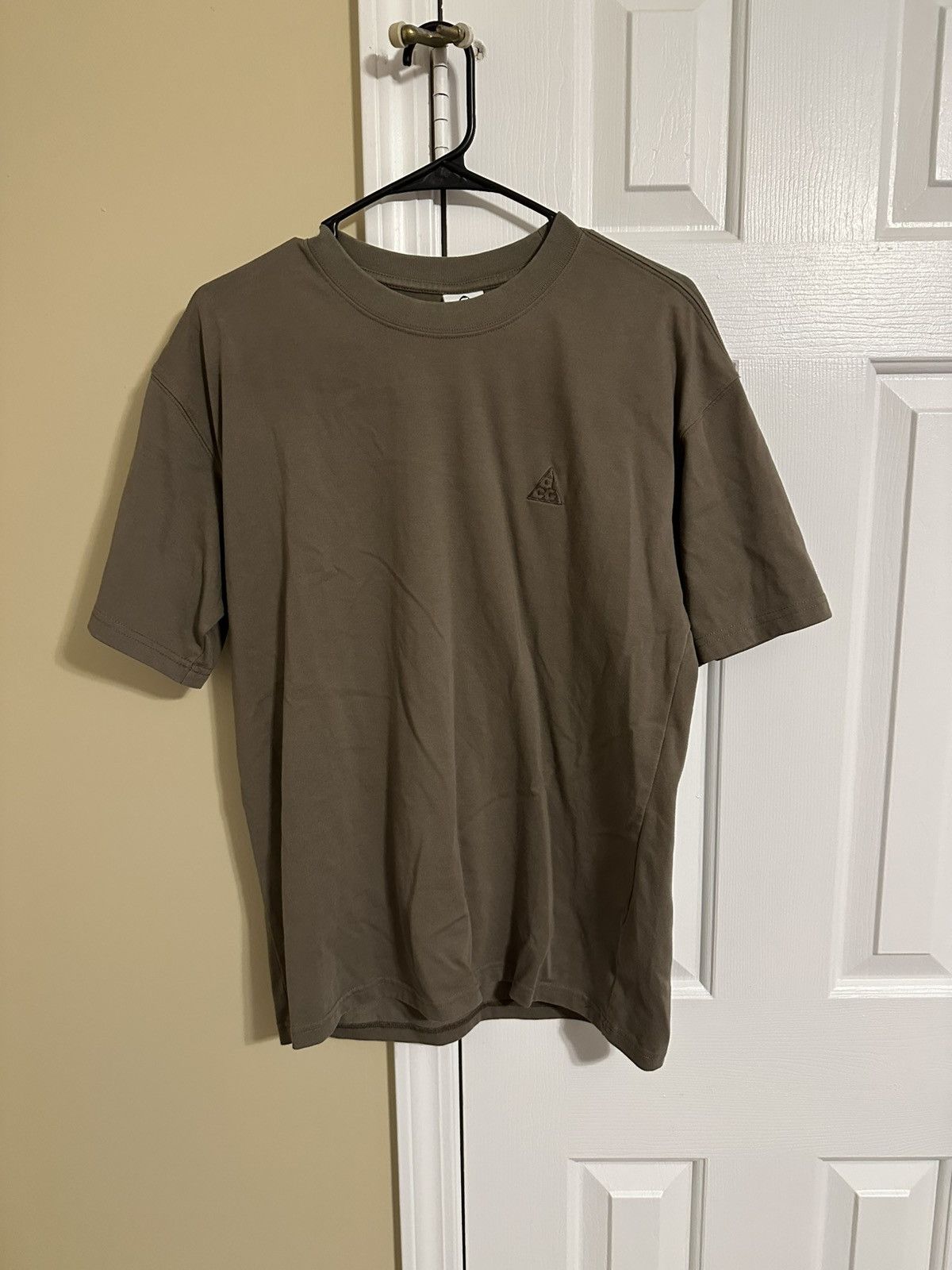 Nike ACG Nike ACG Logo Tee Size US S / EU 44-46 / 1 - 1 Thumbnail