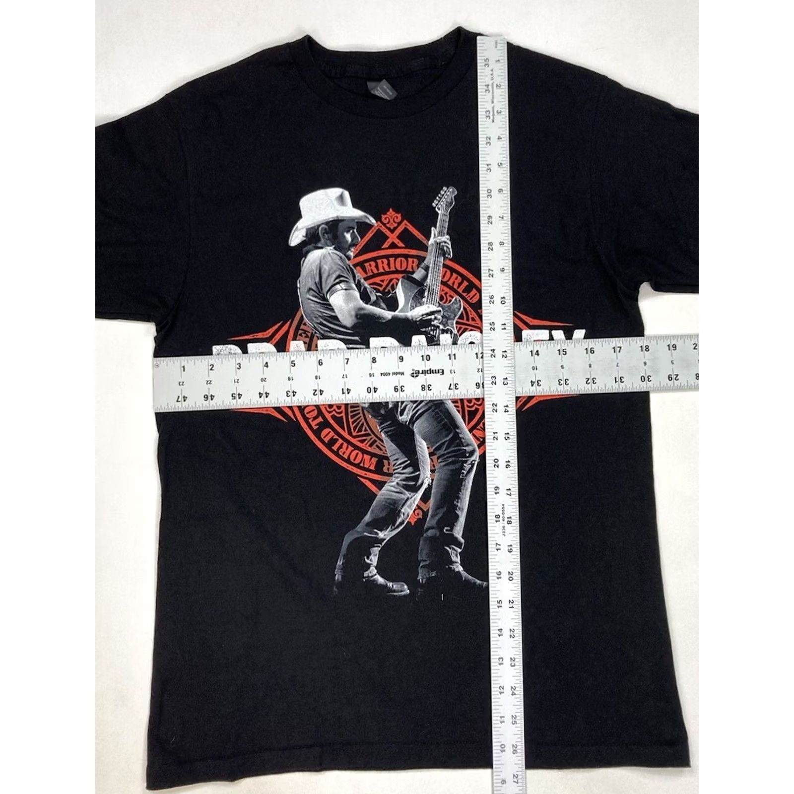 Tultex Bradley Paisley Weekend Warrior World Tour Graphic T-shirt Men Small Black Music Shirt Size US S / EU 44-46 / 1 - 6 Thumbnail