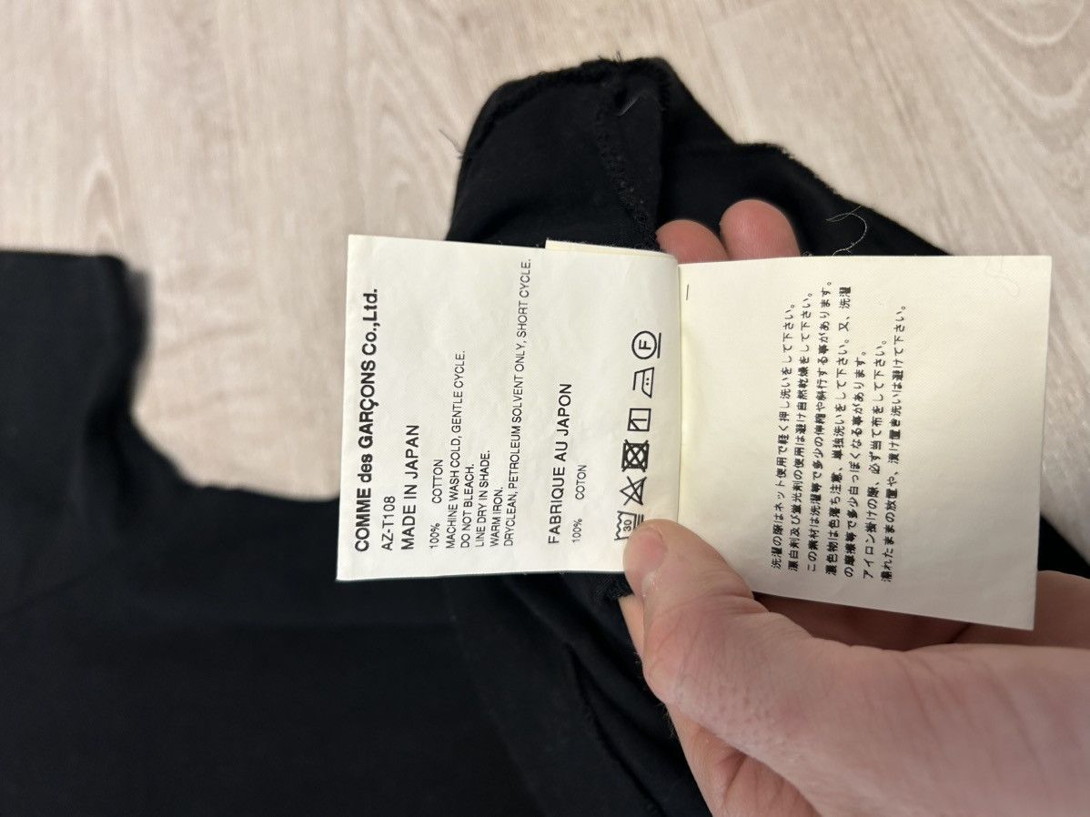 Comme des Garcons PLAY PLAY CDG Comme des Garcons T-shirt small heart SIze M Size US M / EU 48-50 / 2 - 8 Thumbnail
