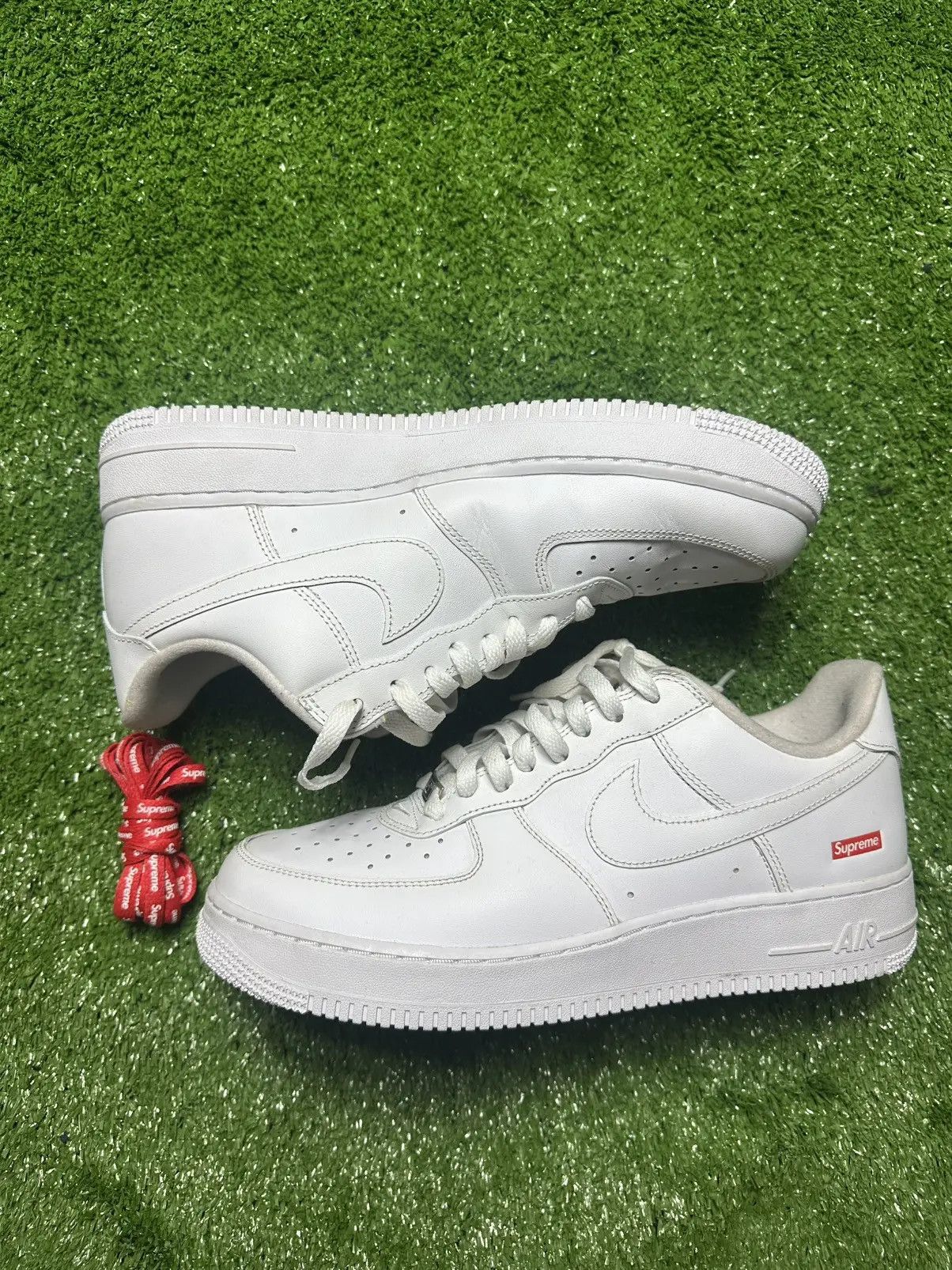 Nike Nike × Supreme Size US 7 / EU 40 - 4 Thumbnail