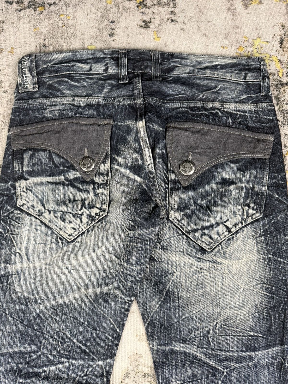 Tornado Mart 90s Vintage Flared Wild Life Clawmark Mudwash Jeans Size US 32 / EU 48 - 7 Thumbnail