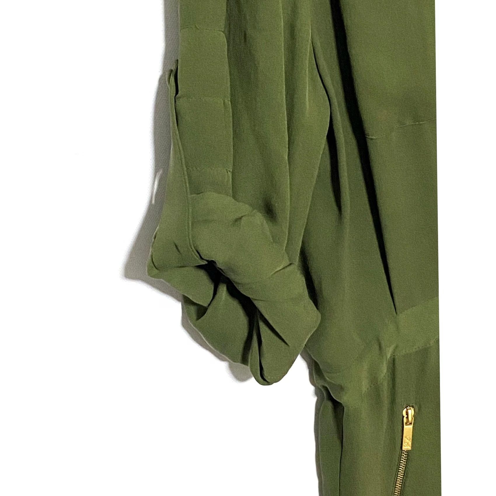 Zac Posen Z Spoke by Zac Posen Green Silk Button Utility Shirt Dress 0 Roll Tab Sleeve Knee Length Gold Zip Slim Casual Workwear Travel Women 0 XS? Size XS / US 0-2 / IT 36-38 - 7 Thumbnail