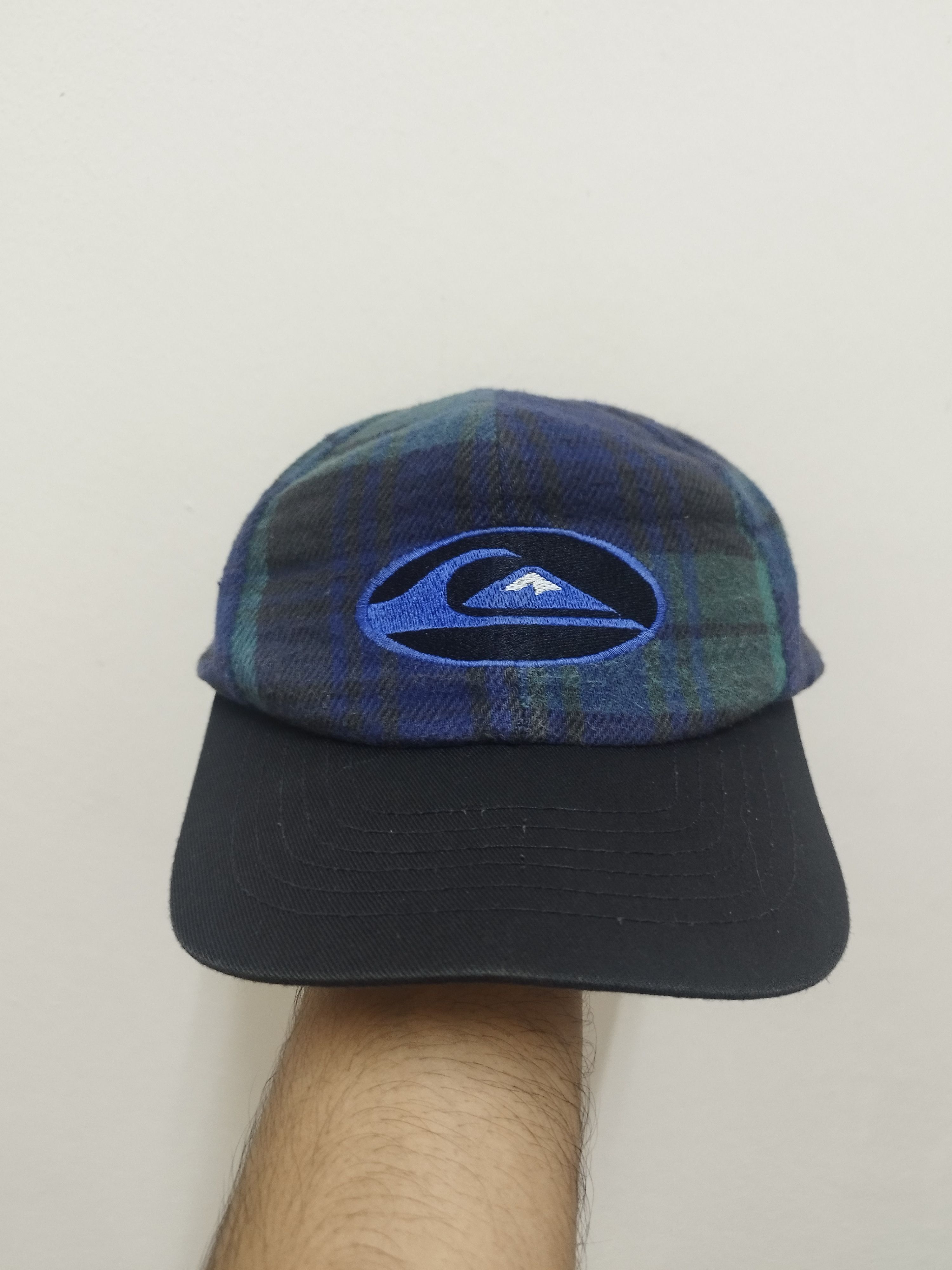 Quiksilver Vintage Quiksilver Plaid Cap Size ONE SIZE - 1 Thumbnail