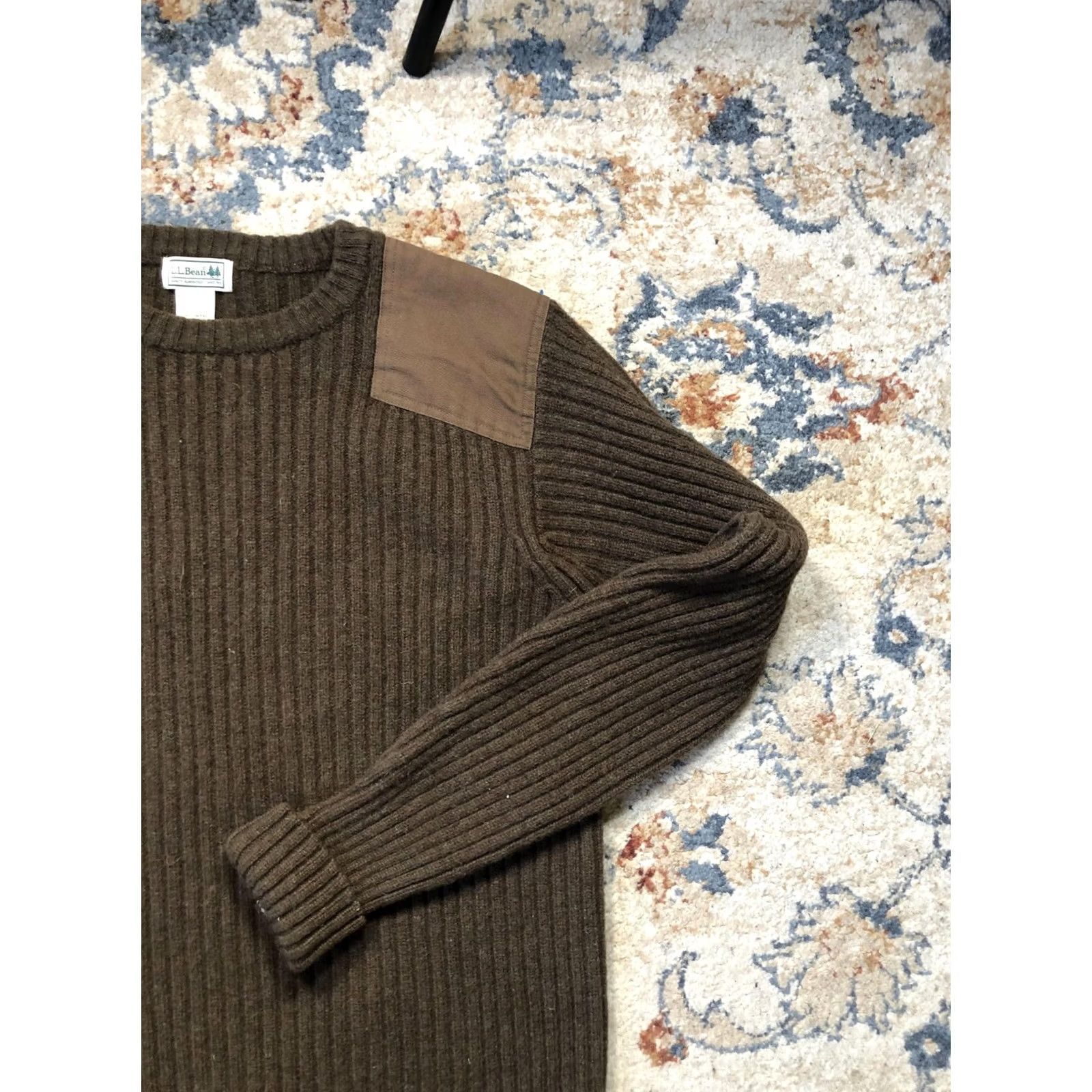 Vintage VINTAGE LL Bean Sweater Mens Large Brown Wool Crewneck Reinforced Shoulders Elbow Patch Size US L / EU 52-54 / 3 - 4 Thumbnail