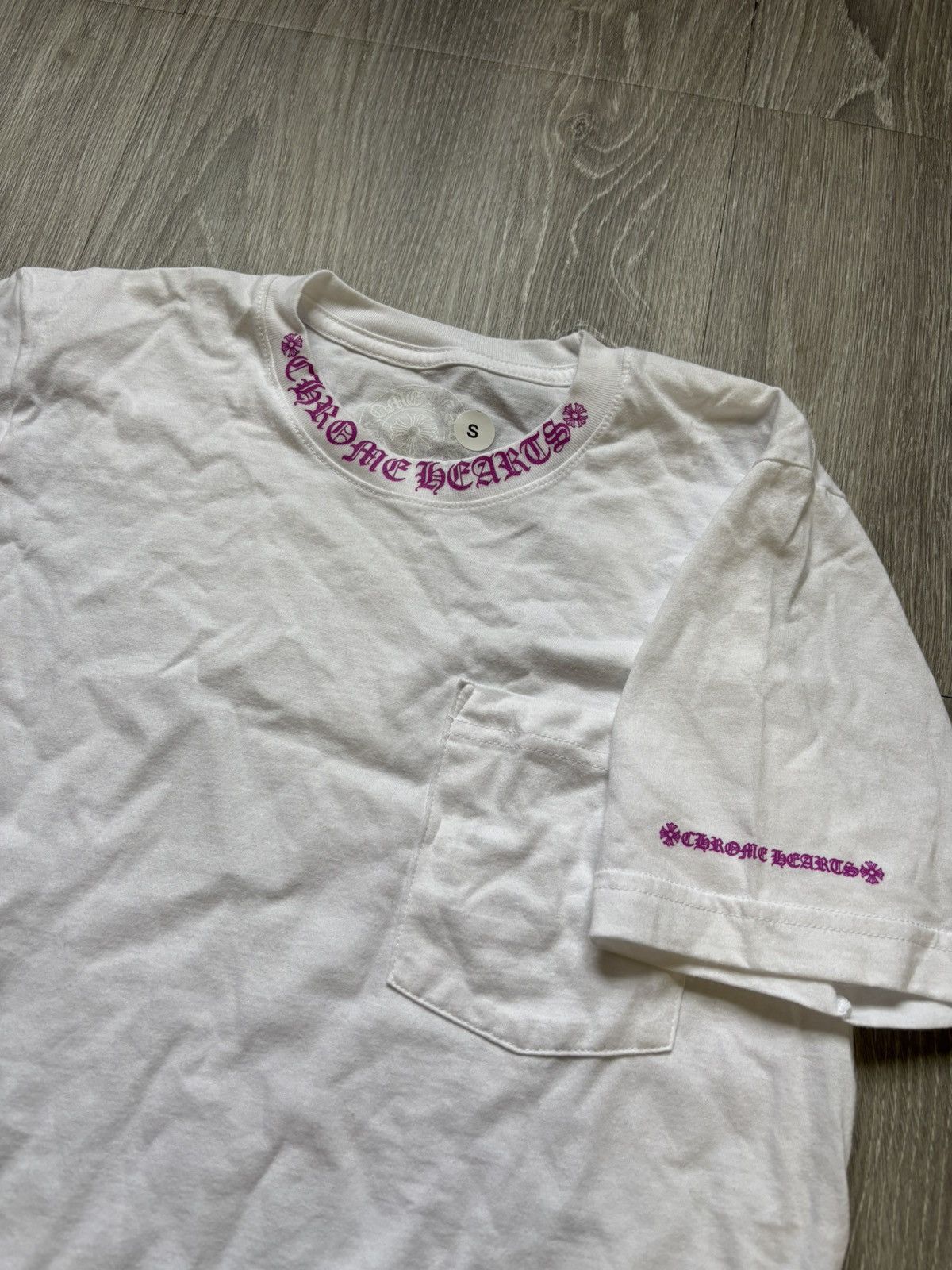 Chrome Hearts Chrome Hearts Purple Neck Logo Tee Size US S / EU 44-46 / 1 - 4 Thumbnail