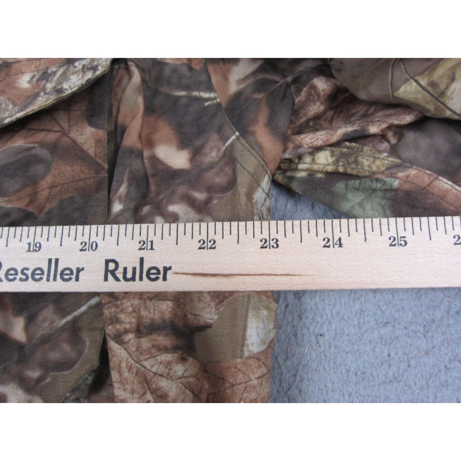 Wrangler VINTAGE Wrangler Shirt Mens XL Brown Timber Realtree 90s Western Camouflage Button-Down, Dress Shirt, Casual Wear, Workwear, 90s Mens Wrangler Shirt Size US XL / EU 56 / 4 - 5 Thumbnail