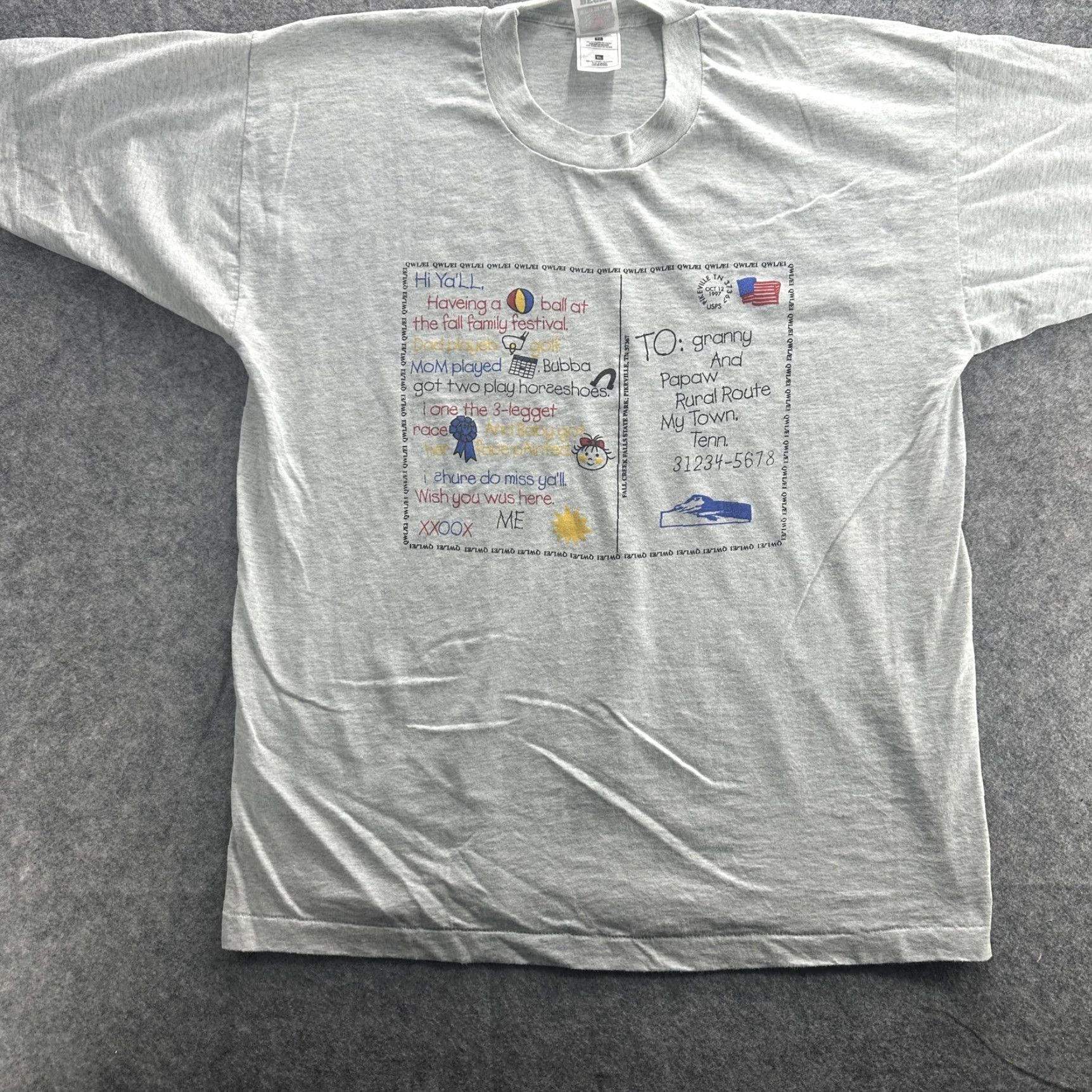 Fruit Of The Loom VINTAGE Fruit of the Loom Shirt Mens XL Gray Postcard Graphic Family Festival 90s Tee Shirt Size US XL / EU 56 / 4 - 3 Thumbnail