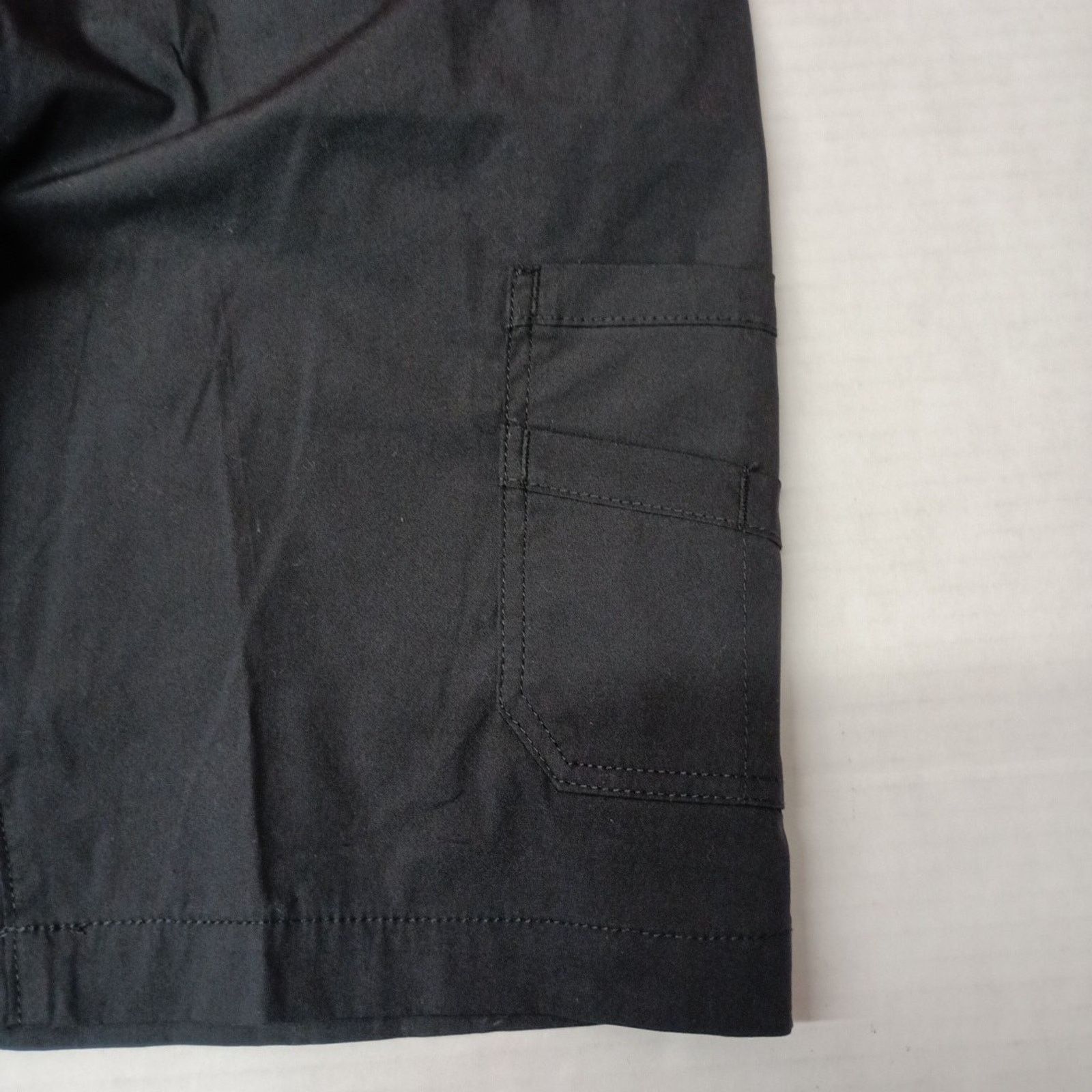 Dickies Dickies Men's Cooling Temp-iQ Workwear Shorts Size 30 Black Size US 30 / EU 46 - 8 Thumbnail