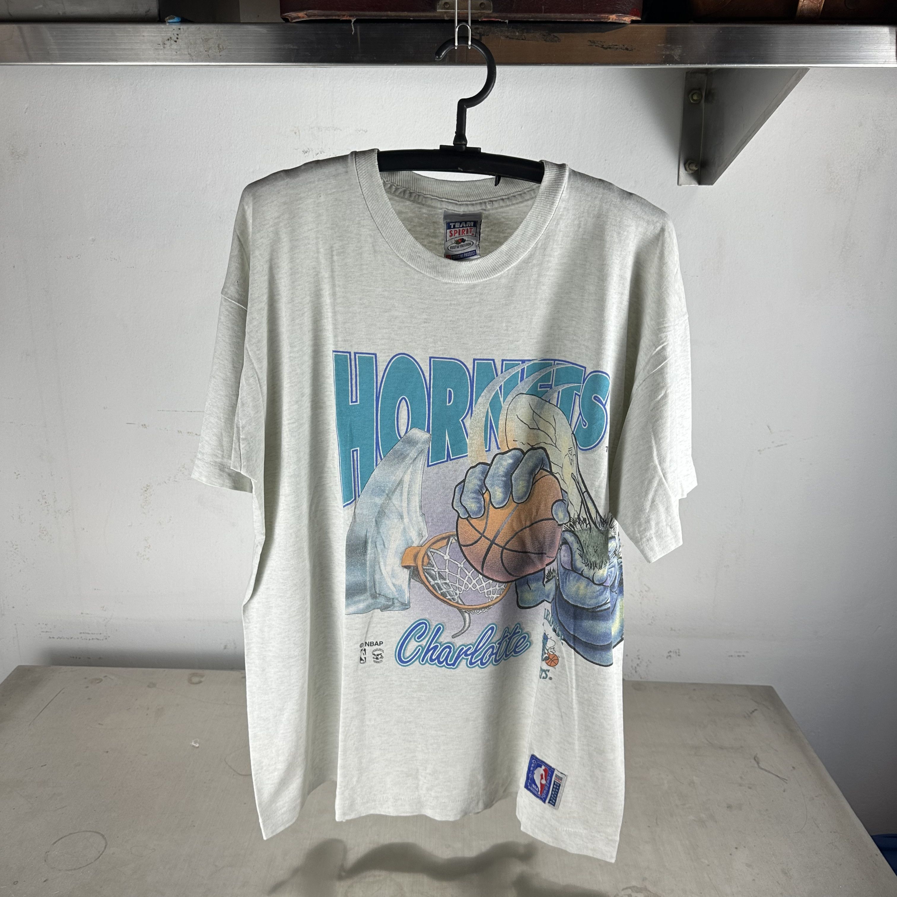 Vintage 90s Charlotte Hornets NBA Mascot Wraparound AOP T-Shirt Size US XL / EU 56 / 4 - 1 Thumbnail