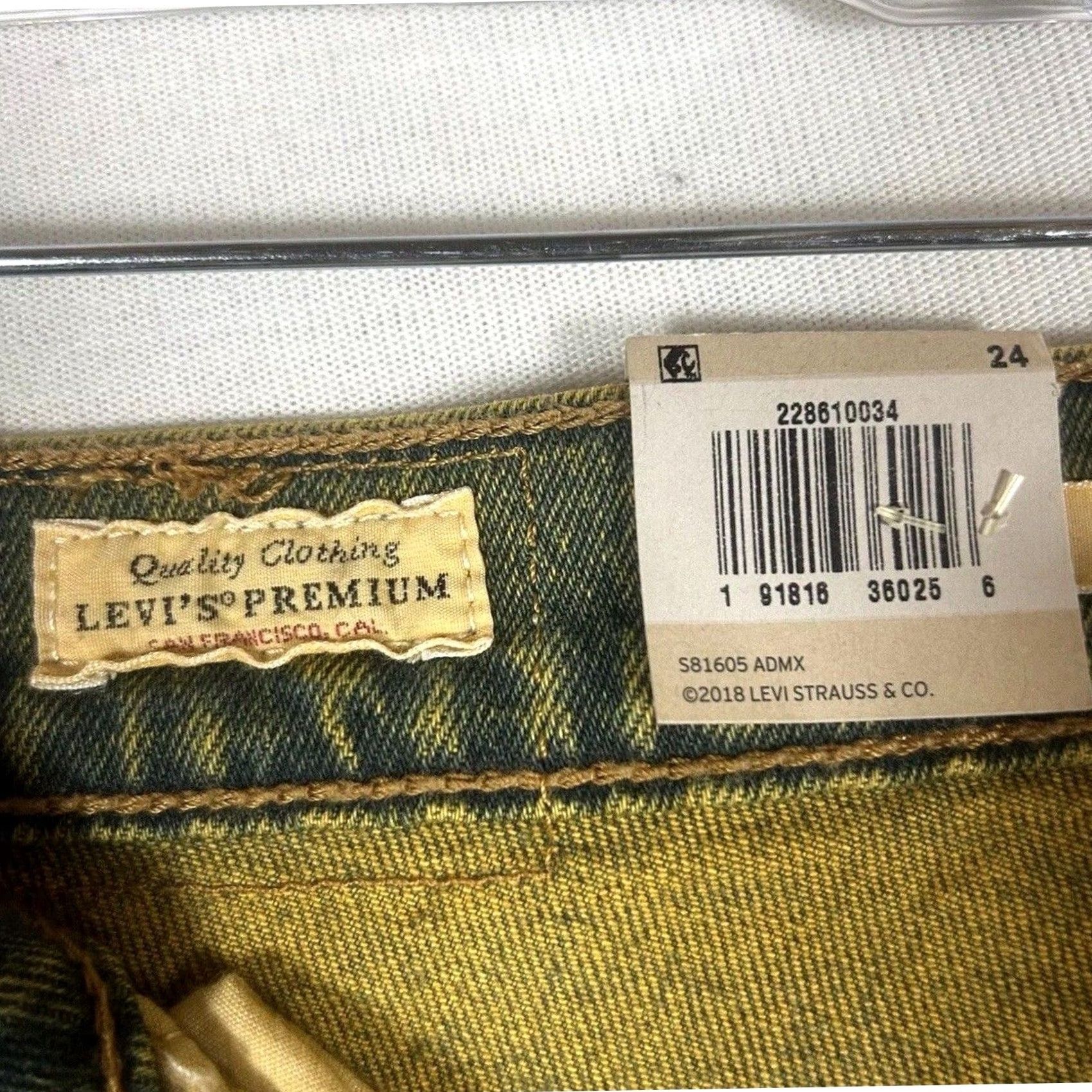Levi's Levi's Wedgie Icon Jeans Womens 24 Irregular Button Fly Denim NWT Jeans Wayward? (adjust to fit constraints) Size 42" / US 20 - 4 Thumbnail
