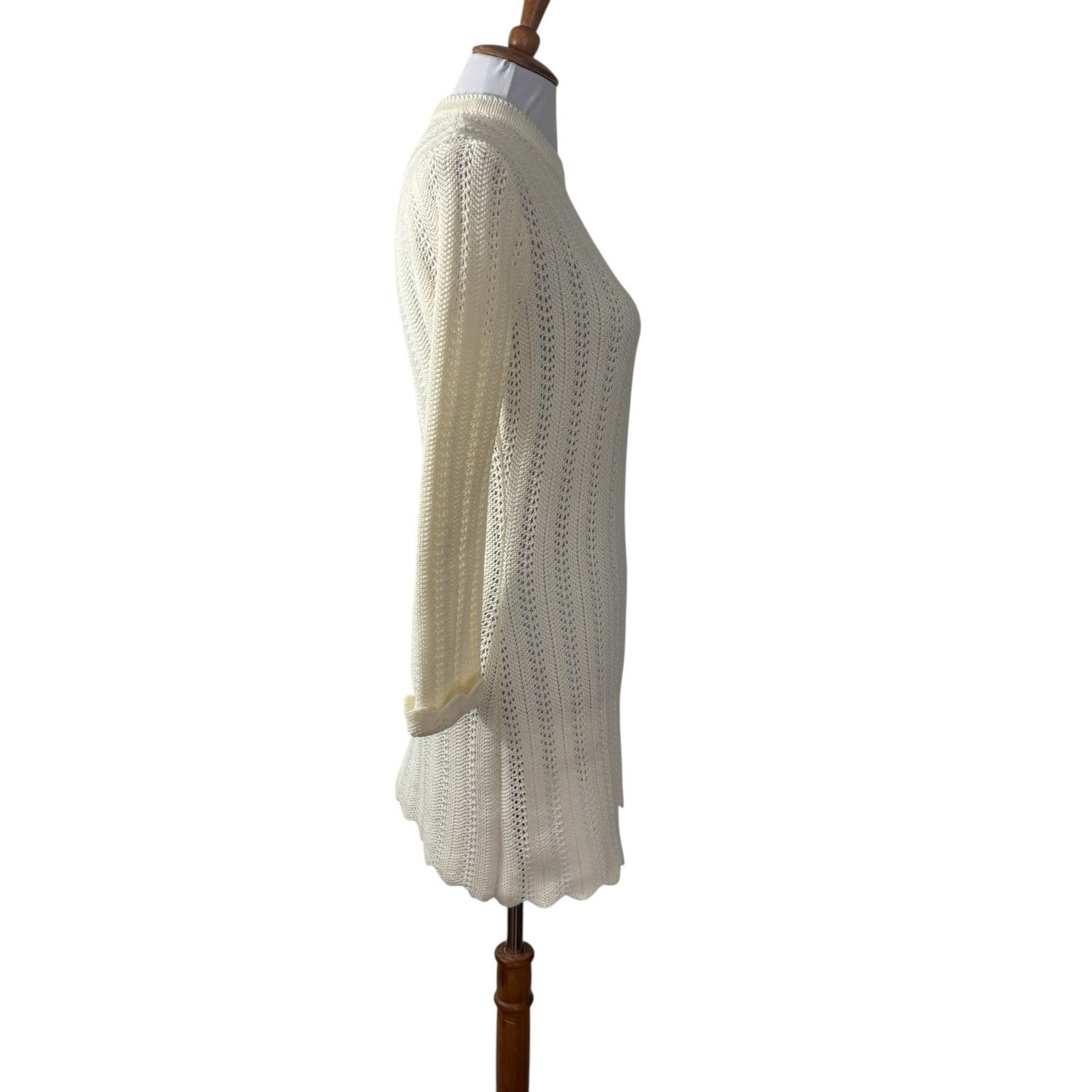 Vintage Vintage 60s Mod Ivory Cream Pointelle Sweater Mini Dress S/M Size S / US 4 / IT 40 - 3 Thumbnail