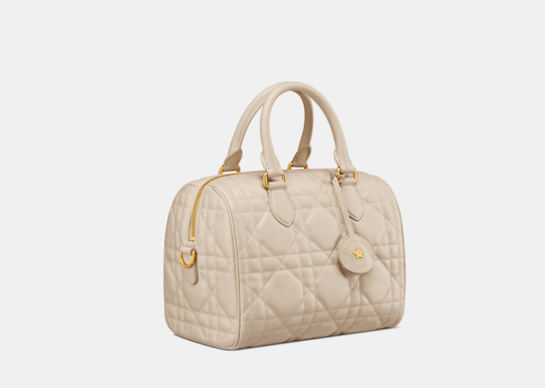 Dior o1w1db10426 M1365U Size:OS/ 25 Shoulder Bag in Dusty Ivory Size ONE SIZE - 1 Thumbnail