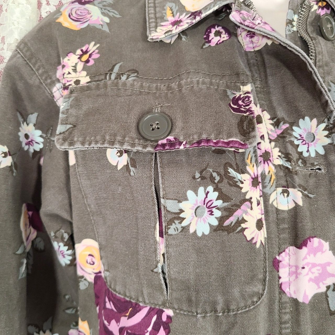 Levi's Levi's oversized green floral cargo thin jean jacket size xs Size XS / US 0-2 / IT 36-38 - 7 Thumbnail
