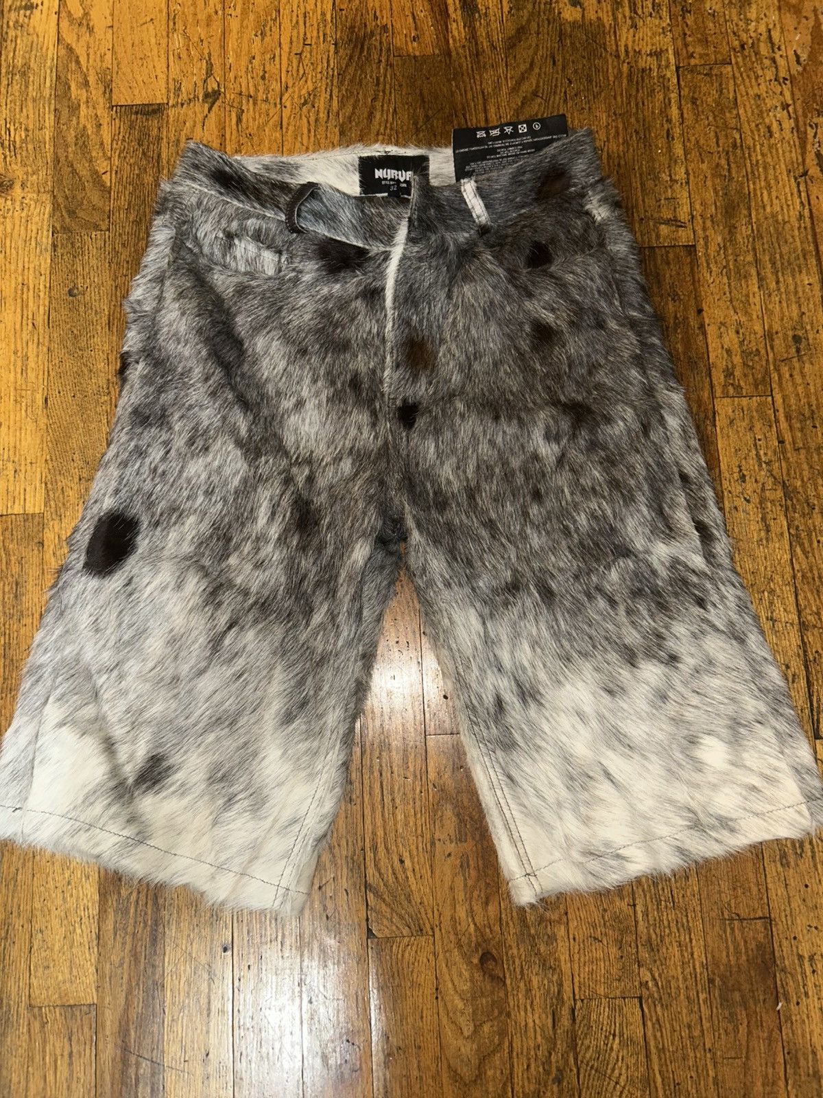 NYRVA Flared Cowhide Shorts Black/White Size US 32 / EU 48 - 1 Thumbnail