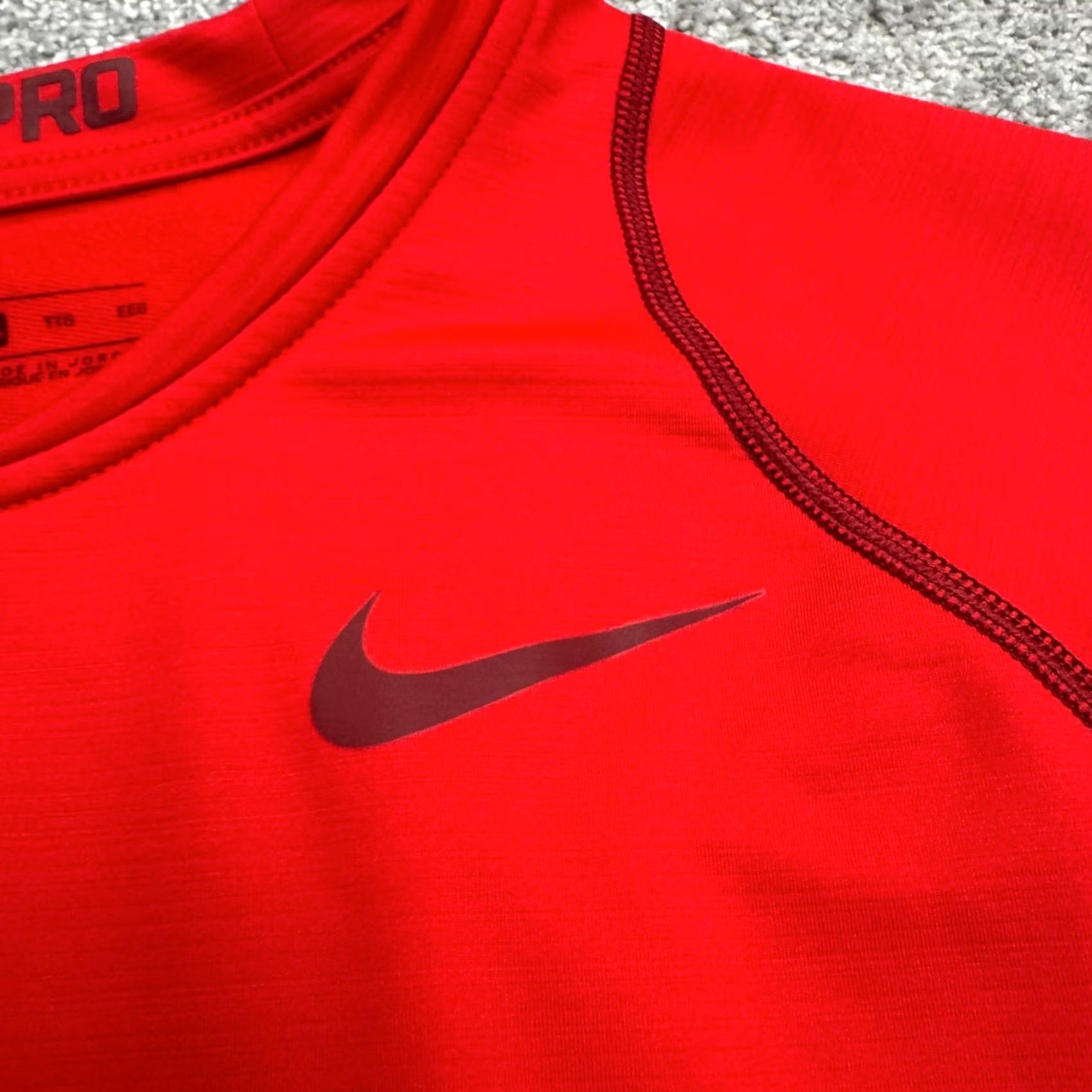 Nike Nike Pro Hyperwarm Fitted Long Sleeve T-Shirt Mens 2XL Red Training Tee Size US XXL / EU 58 / 5 - 4 Thumbnail