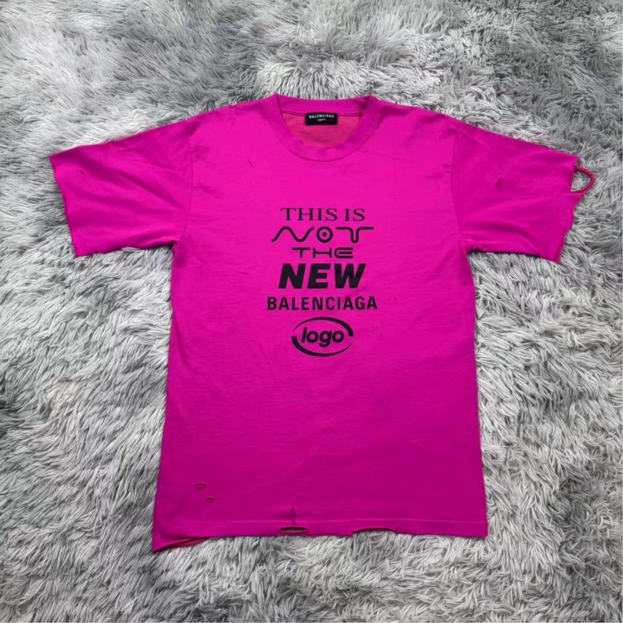 Balenciaga Balenciaga Slogan Distressed Short Sleeve - dmc Size US M / EU 48-50 / 2 - 1 Thumbnail