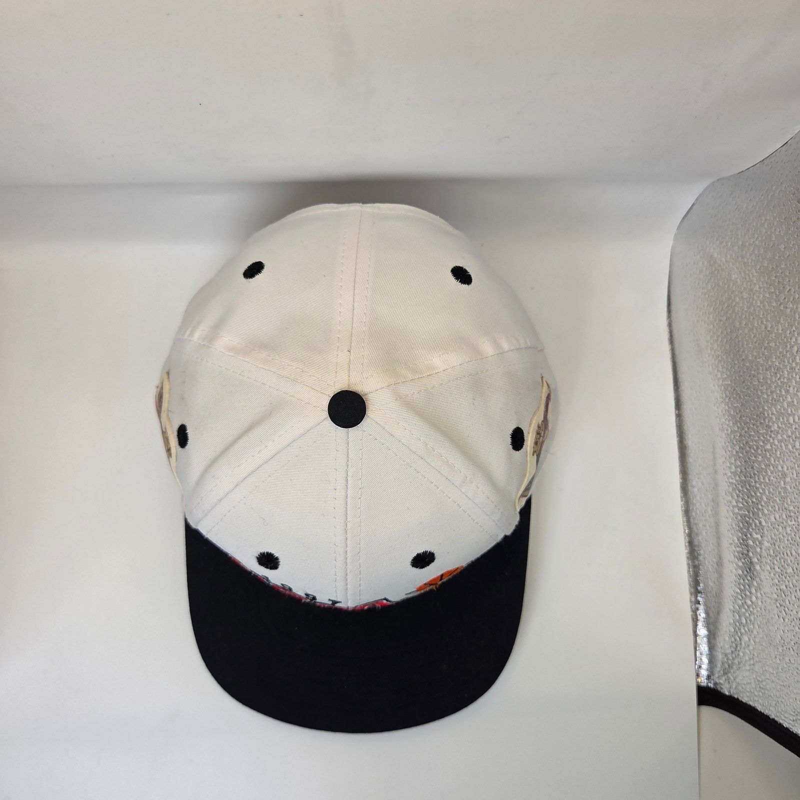 Logo 7 Logo 7 1997 NCAA Championship Hat Gophers Patches Size ONE SIZE - 6 Thumbnail