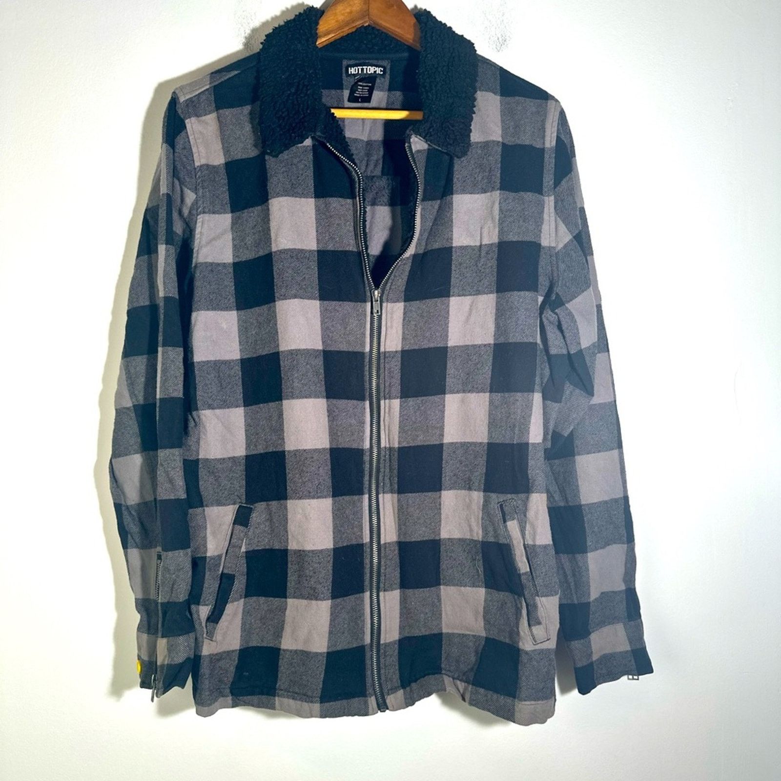 Hot Topic Hot Topic Plaid Zip-Up Jacket with Cozy Collar Size US L / EU 52-54 / 3 - 2 Thumbnail