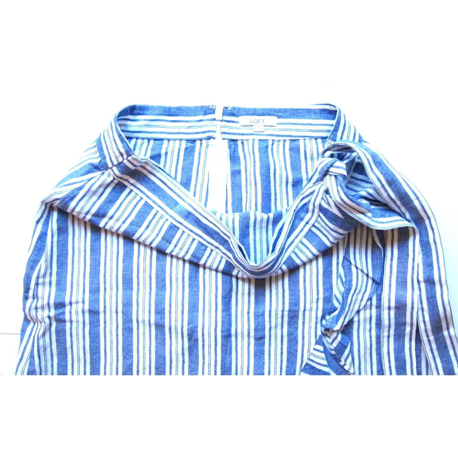 Loft VINTAGE Ann Taylor Loft White Blue Stripe Linen Rayon Ruffle Wrap Skirt Women Size 10 Size 32" / US 10 / IT 46 - 4 Thumbnail