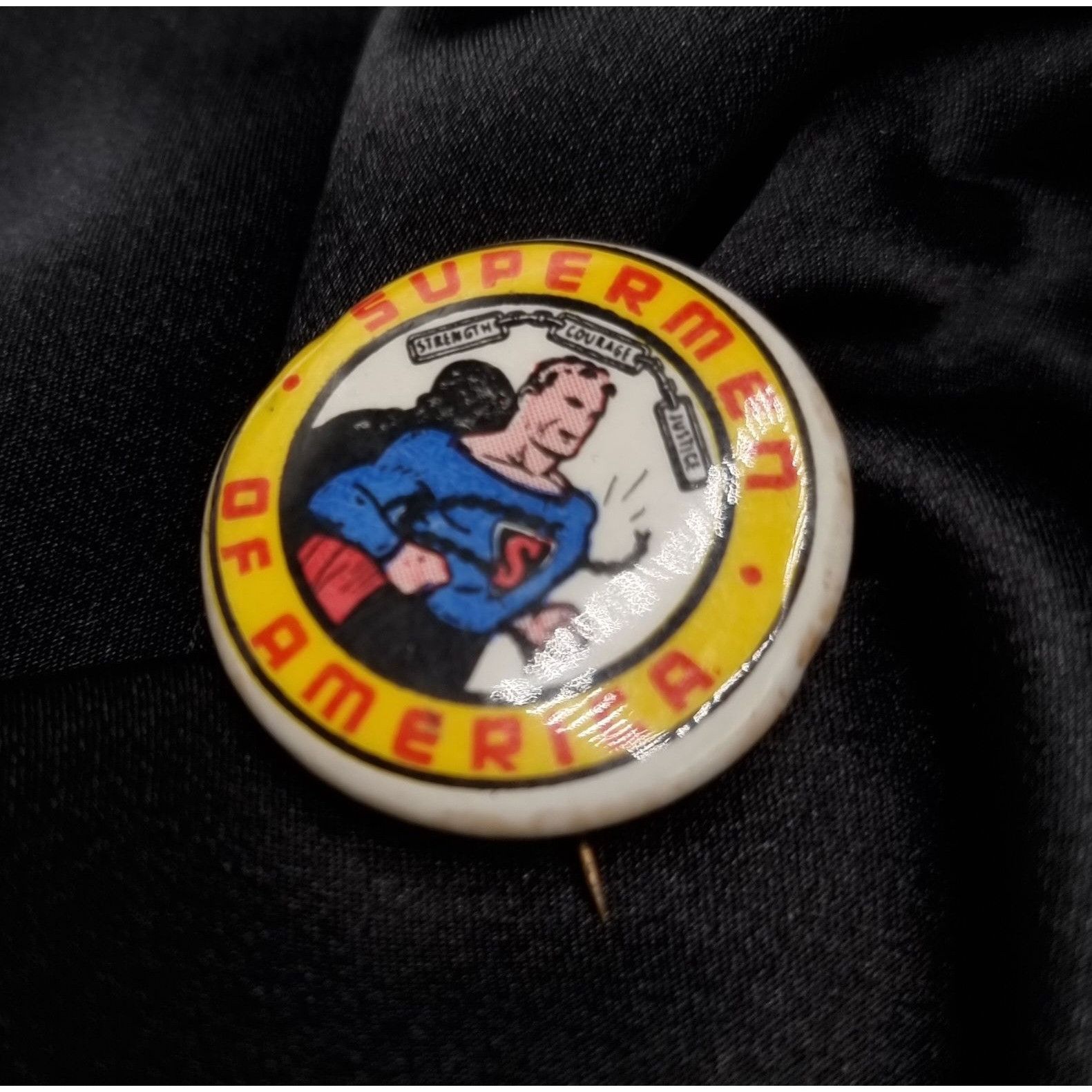 Vintage Vintage 1940s Supermen Of America Pinback Button Size ONE SIZE - 3 Thumbnail