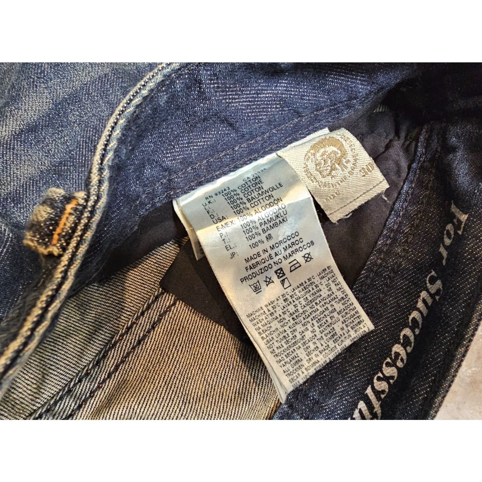 Diesel USED DIESEL SAFADO 0608C DENIM JEANS PANTS SZ W30 L32 MEN JEANS BLUE 30x32 REGULAR 44 INCH OUTSIDE LEG OLD SCHOOL 90s? Size US 30 / EU 46 - 6 Thumbnail