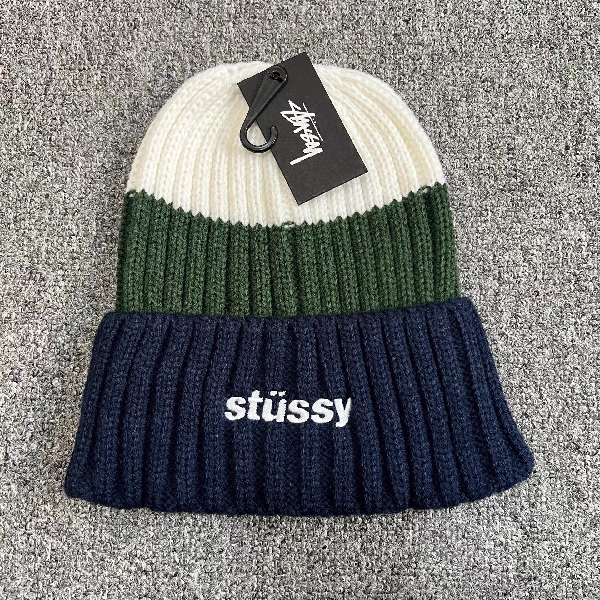 Stussy Stussy contrast color embroidered logo knit beanie Q7 Size ONE SIZE - 5 Thumbnail