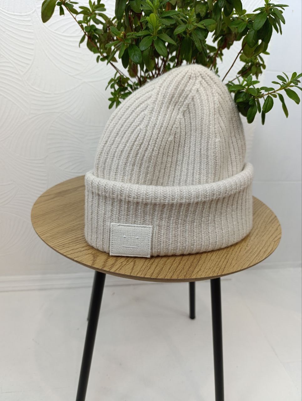 Acne Studios Acne Studios Hat Knitted Vintage Box Logo Face Wool Size ONE SIZE - 1 Thumbnail