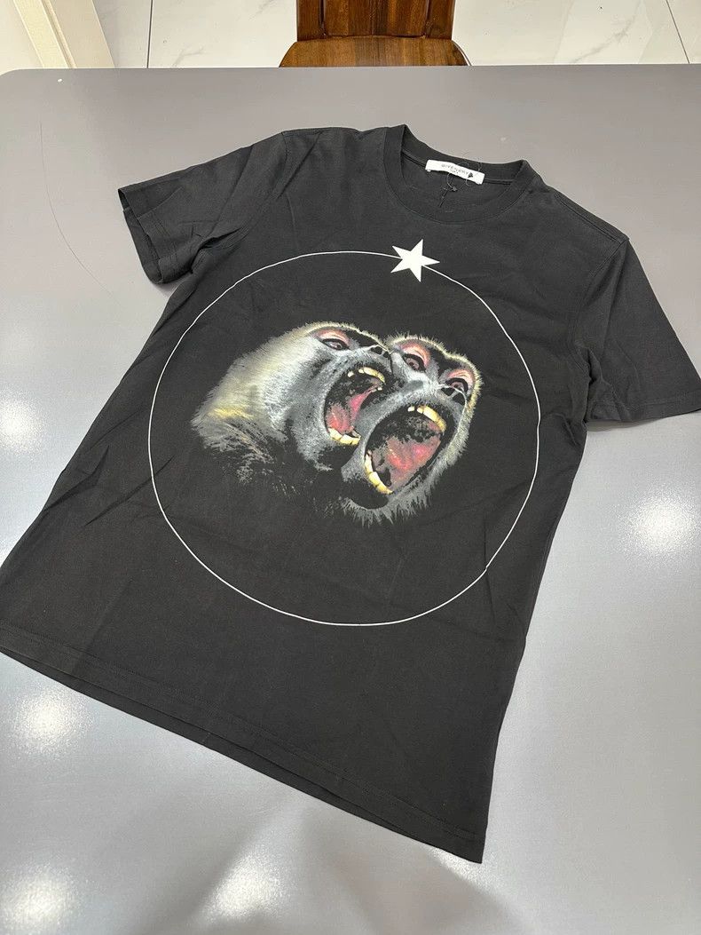 Givenchy Givenchy Double monkey T-shirt Size US M / EU 48-50 / 2 - 1 Thumbnail